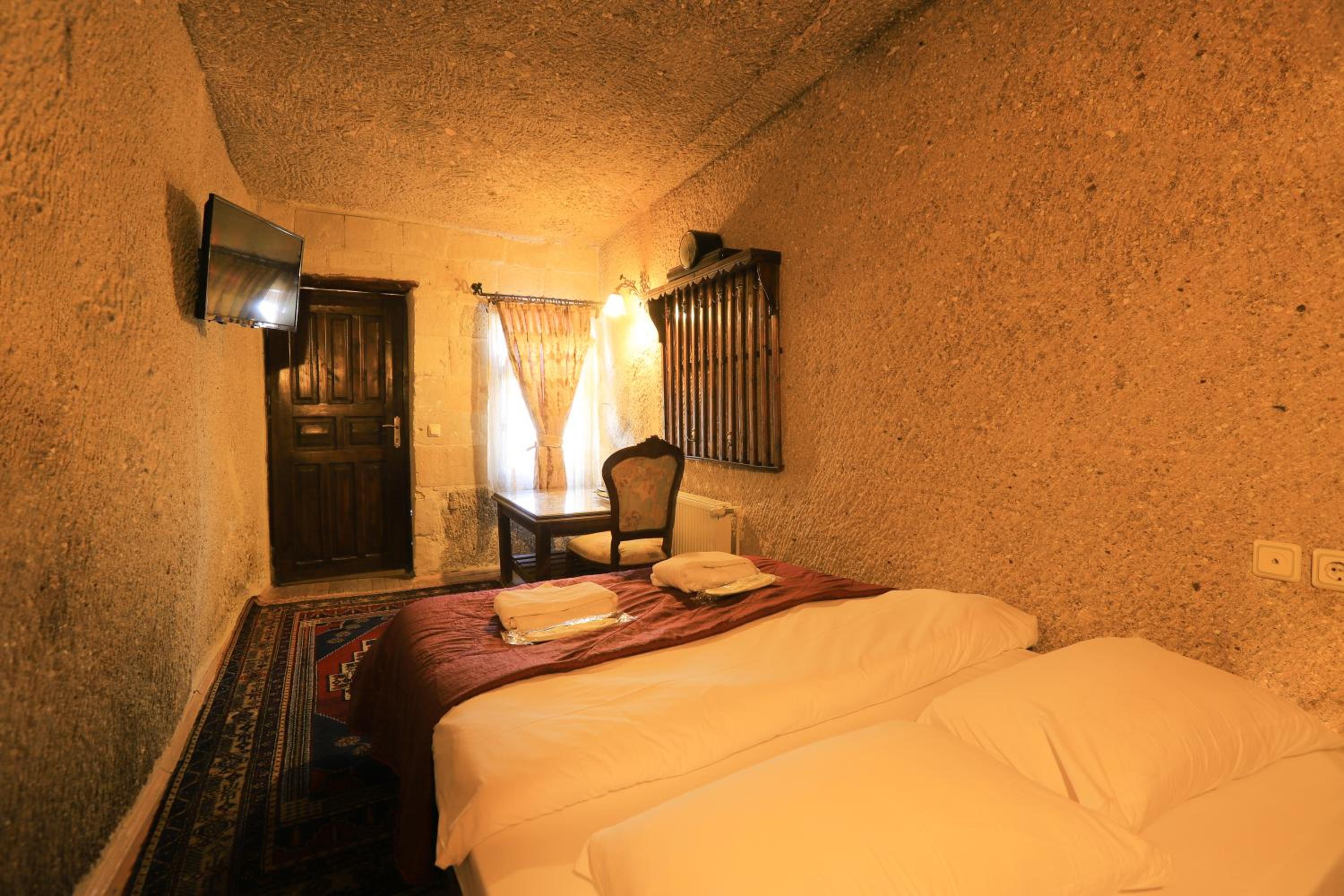 Antique Terrace Cave Suites - Image 62