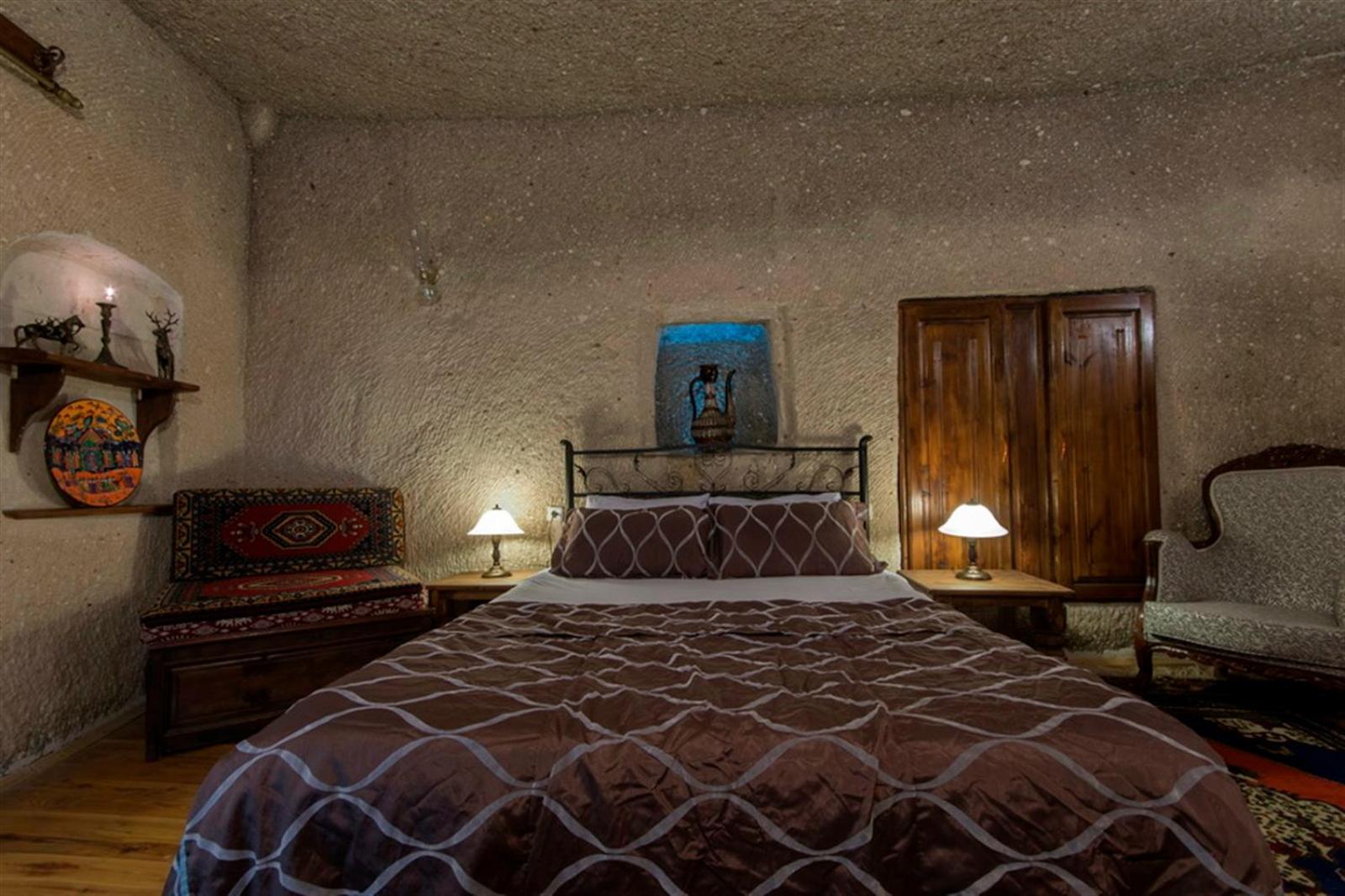 Antique Terrace Cave Suites - Image 61