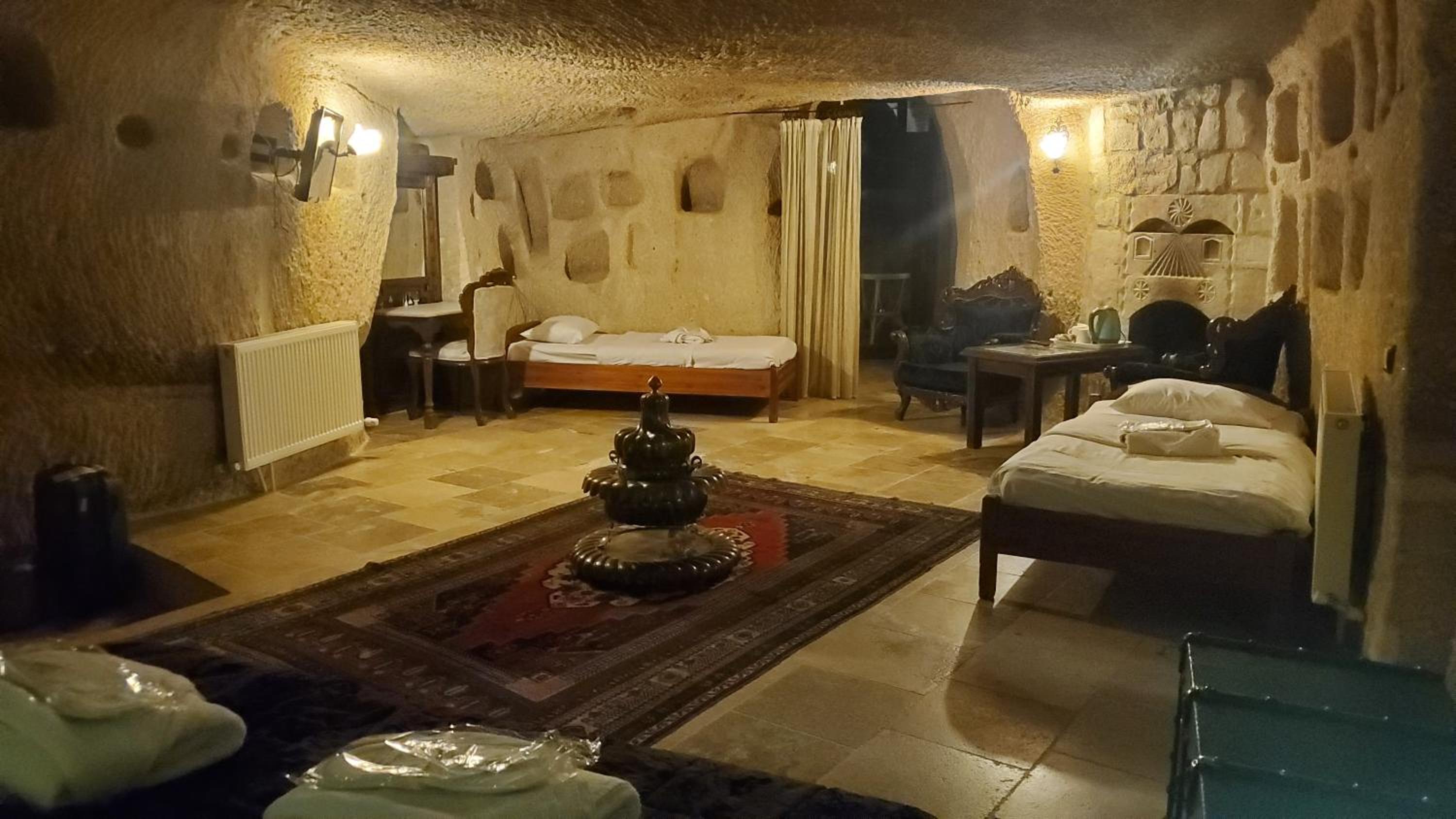 Antique Terrace Cave Suites - Image 56