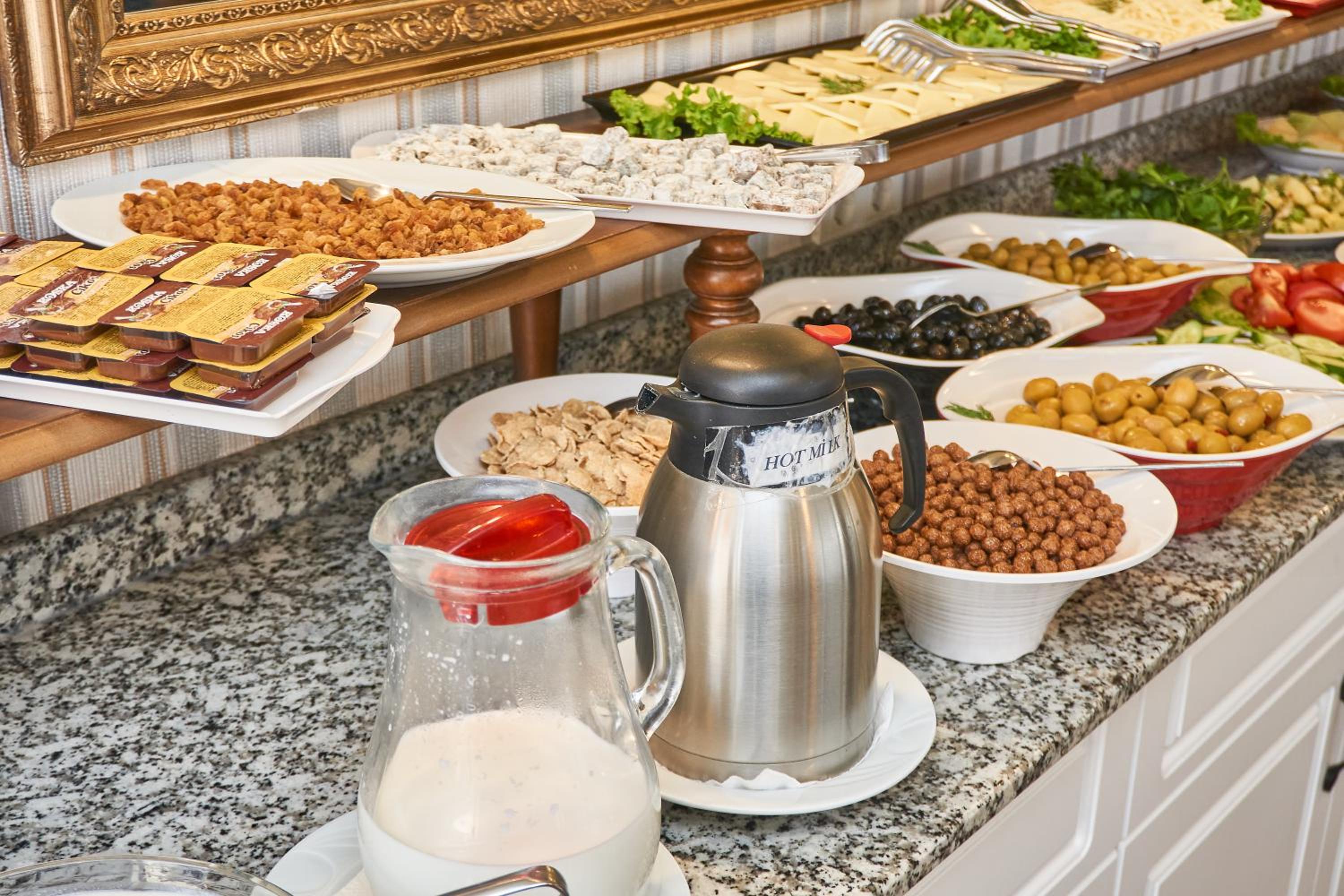 Beyazit Palace Otel Cafe & Restoran - Image 39