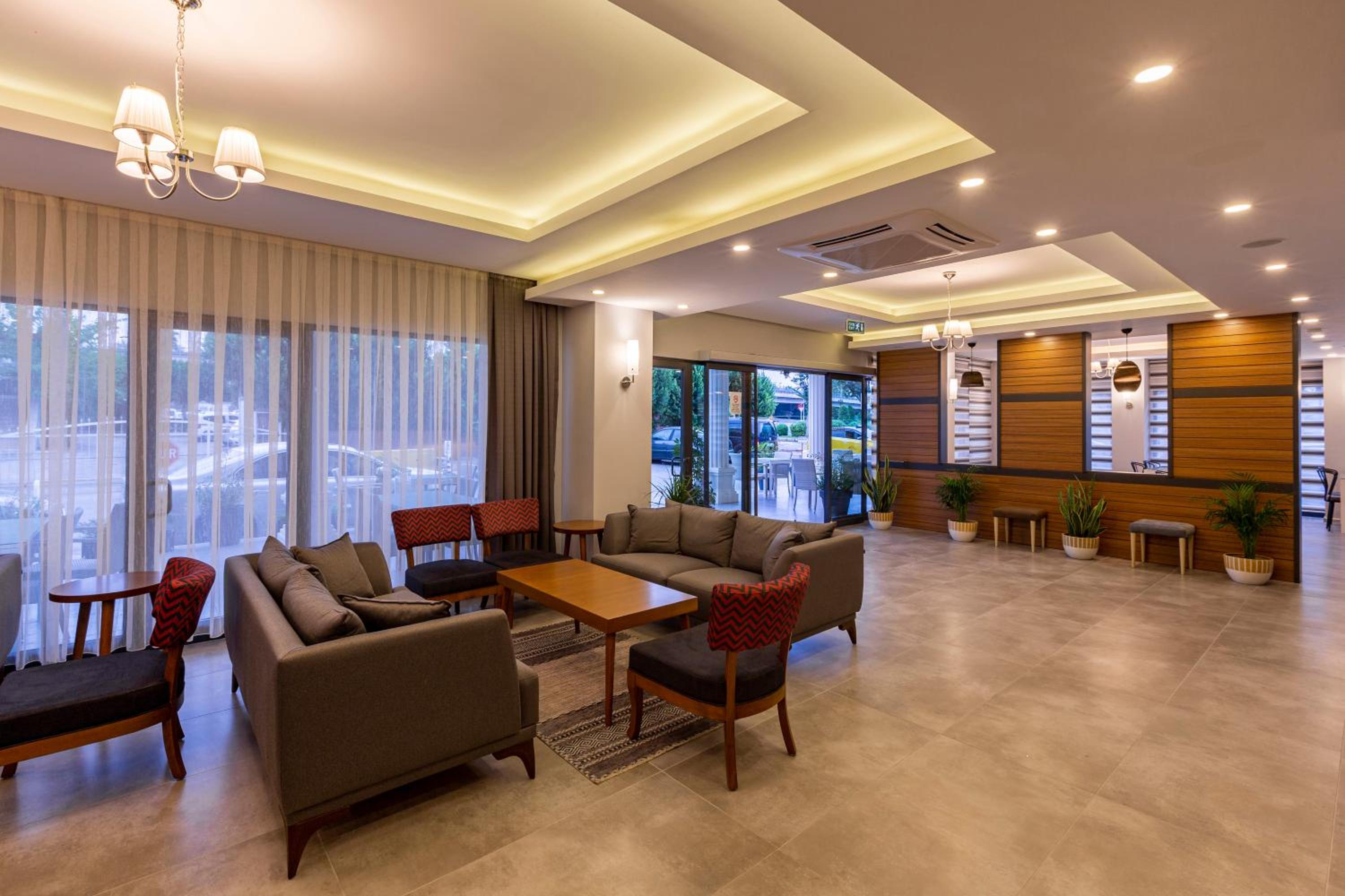 Antalya Business Otel - Image 10