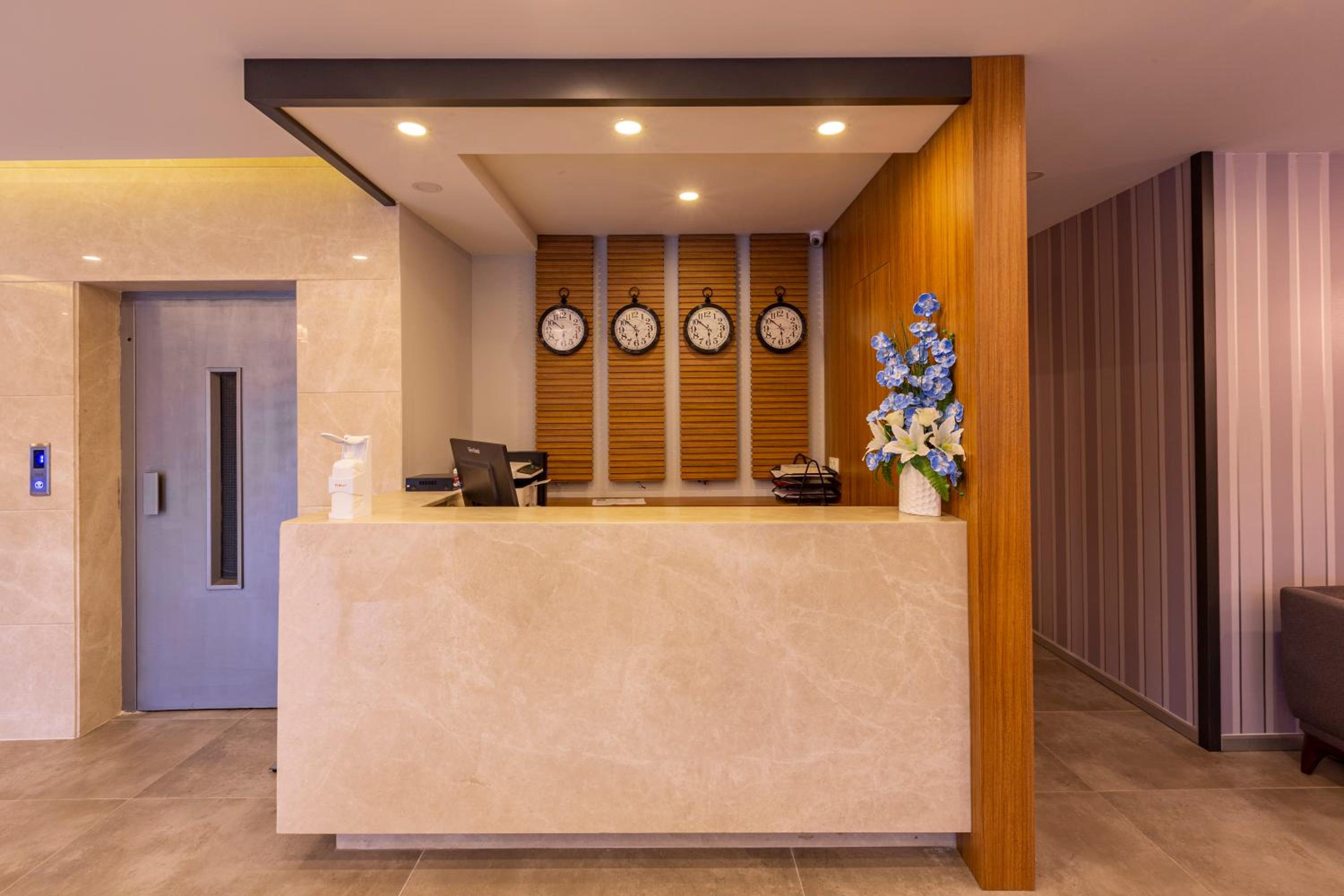 Antalya Business Otel - Image 14
