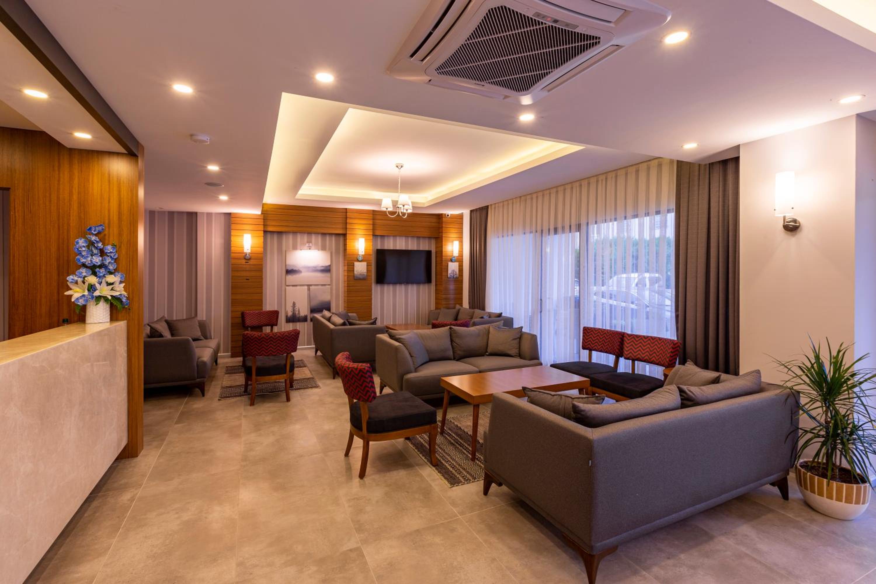 Antalya Business Otel - Image 15