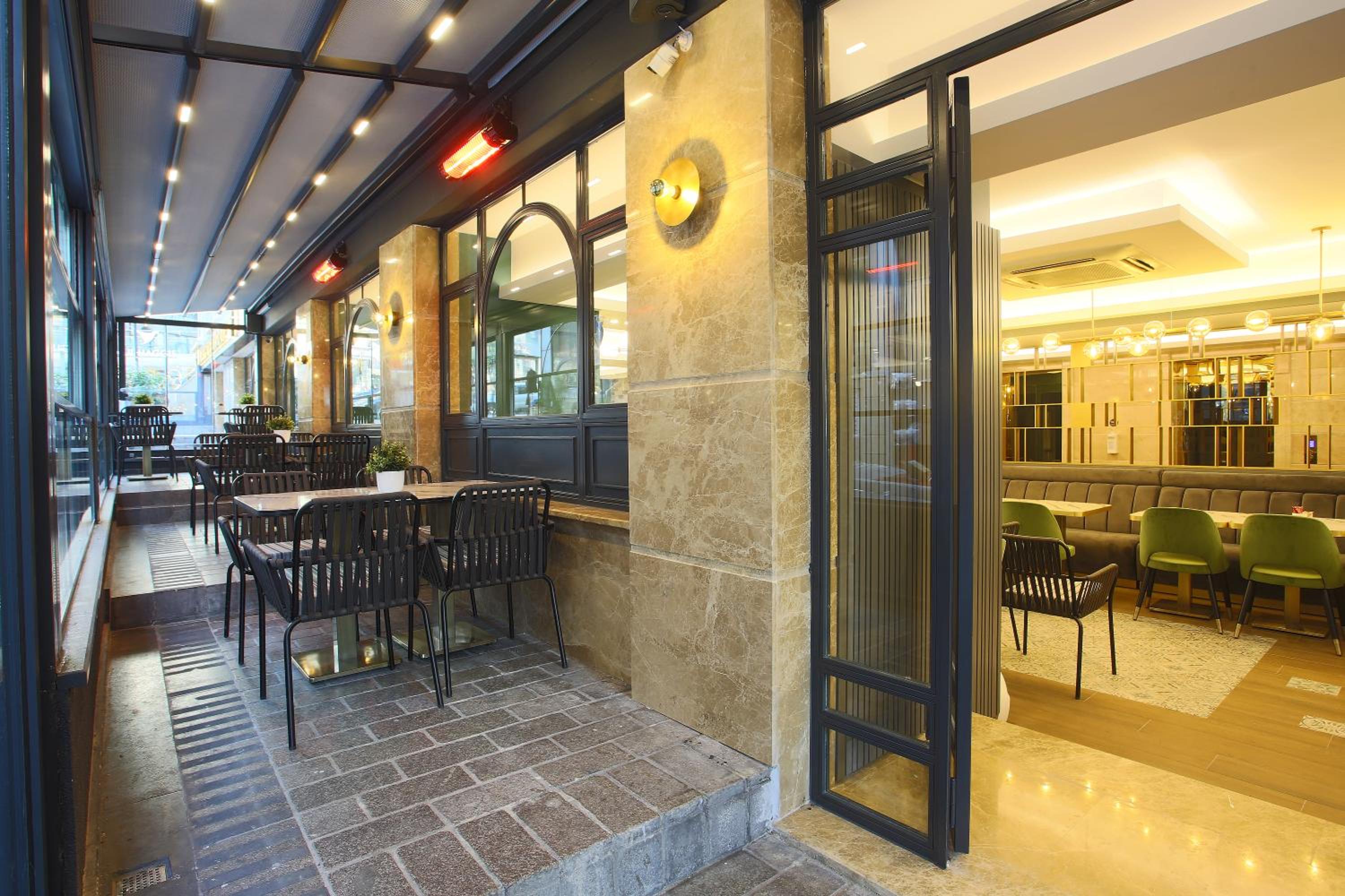 Amethyst Hotel - Image 20