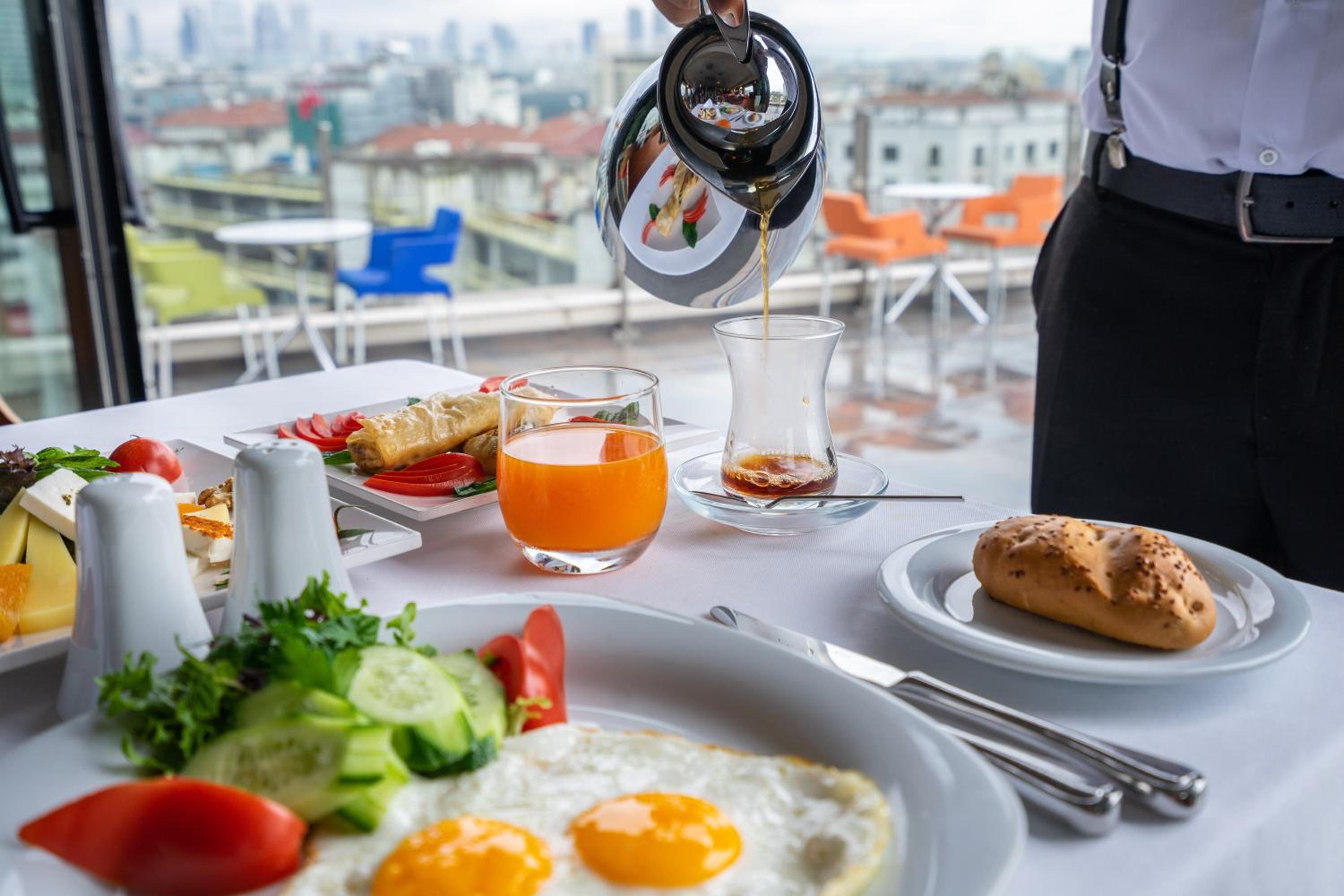 Point Hotel Taksim - Image 125