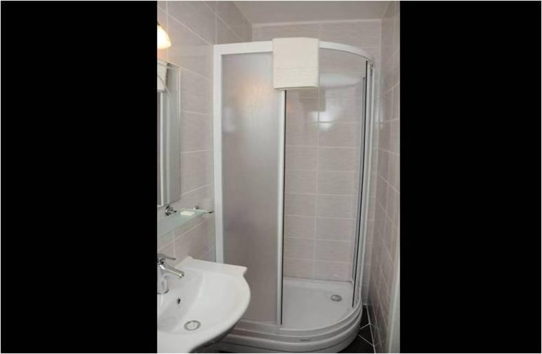 Kuk Otel - Image 7