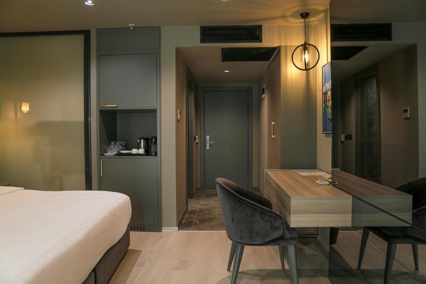 Pasaport Pier Otel - Image 11