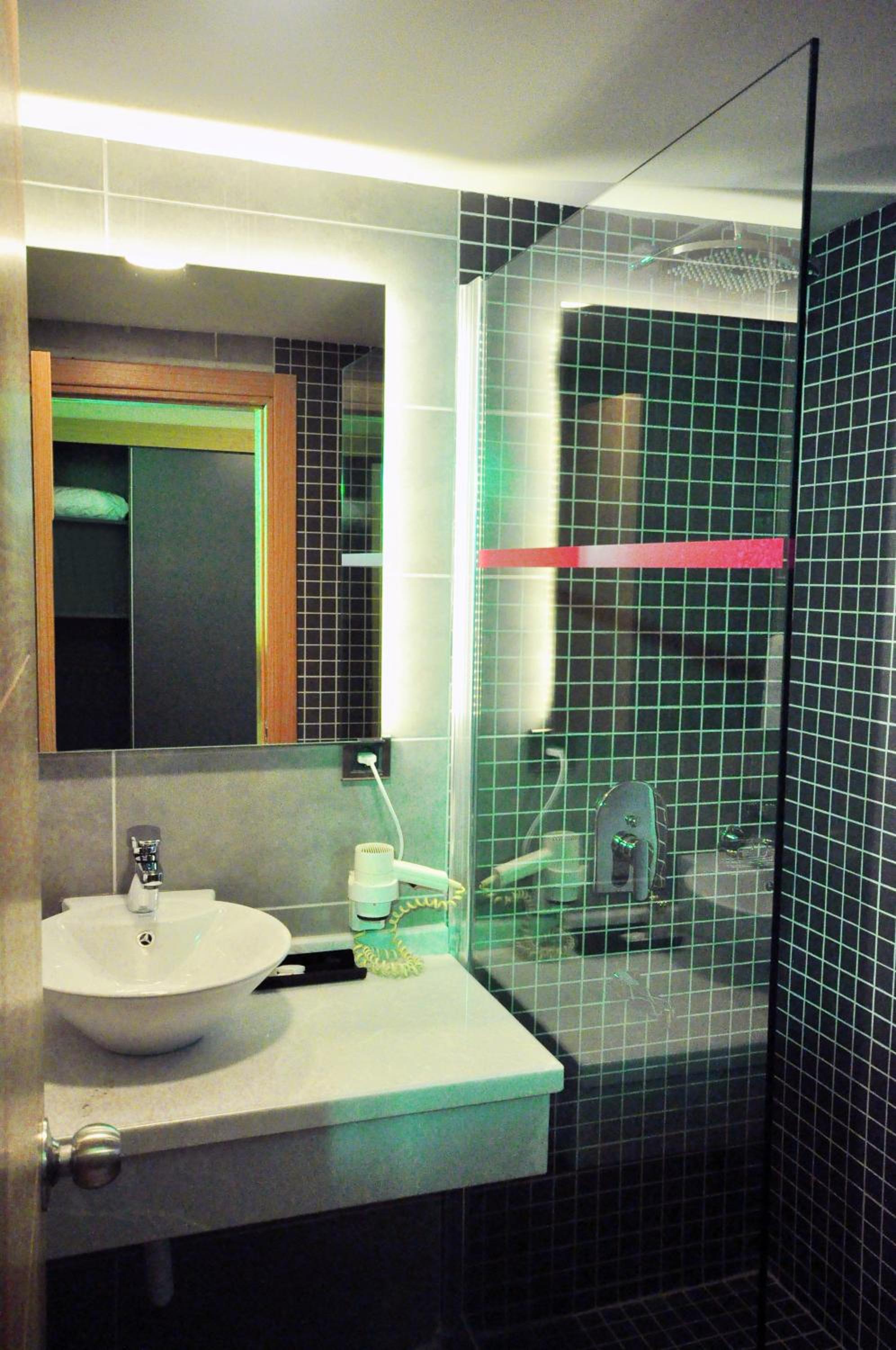 Hotel Osaka Airport - Image 30