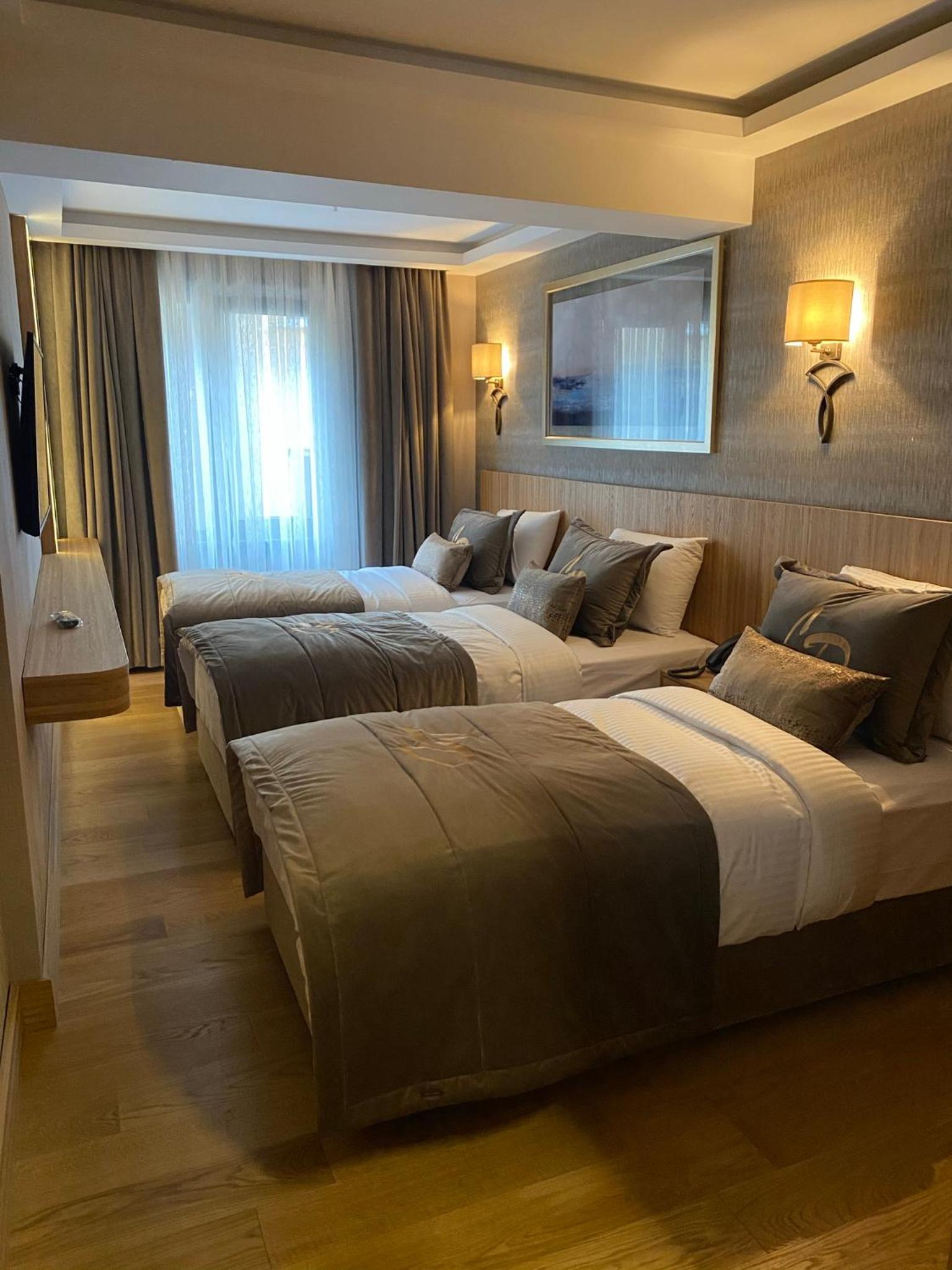 Lady Diana Hotel - Image 25