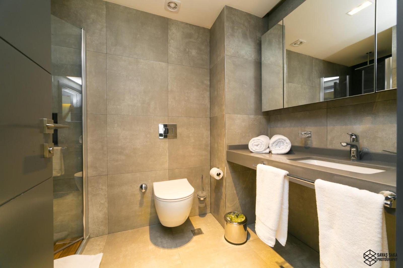 Z-Suites - Image 19