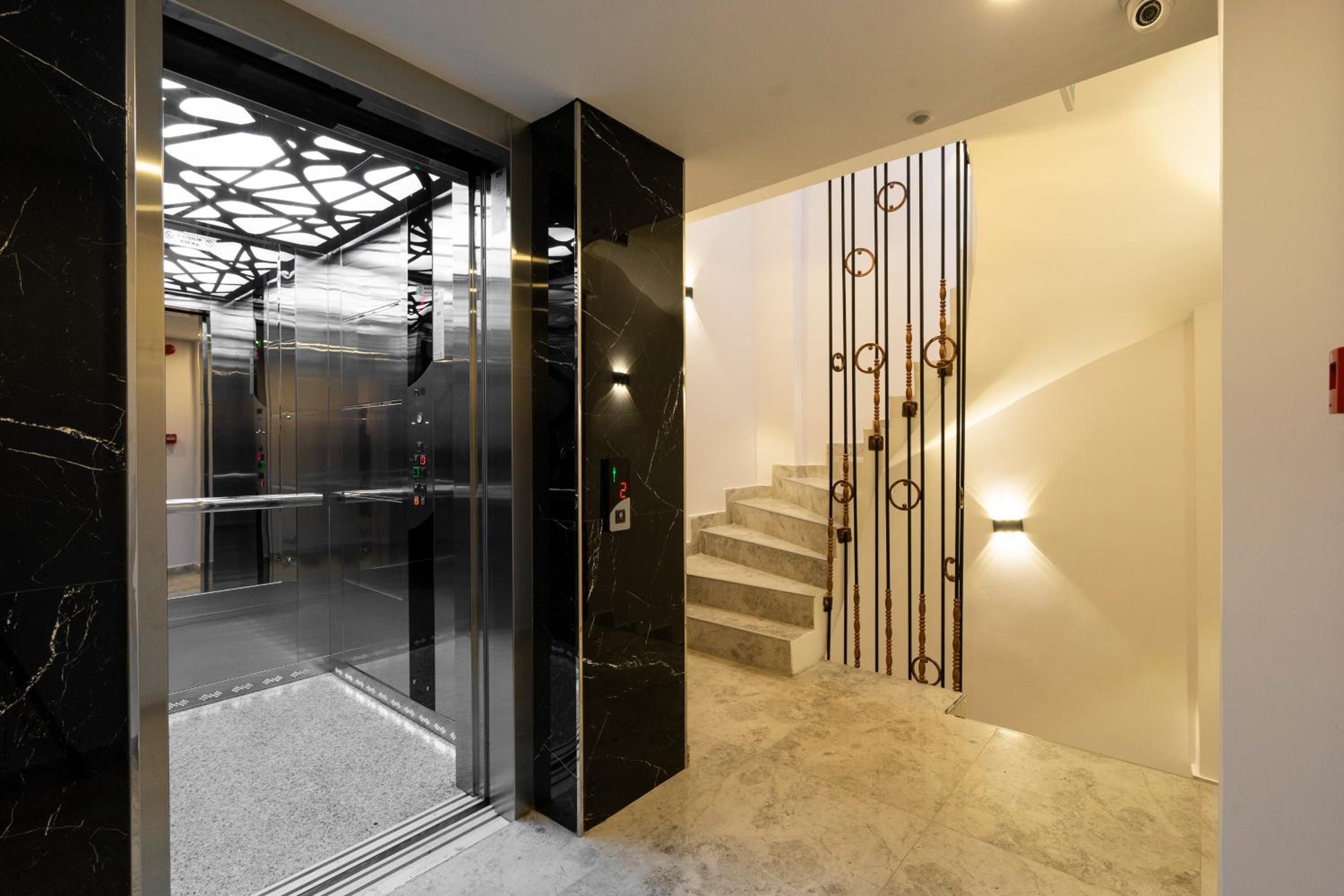 Castillo Rojo Otel İstanbul - Image 69