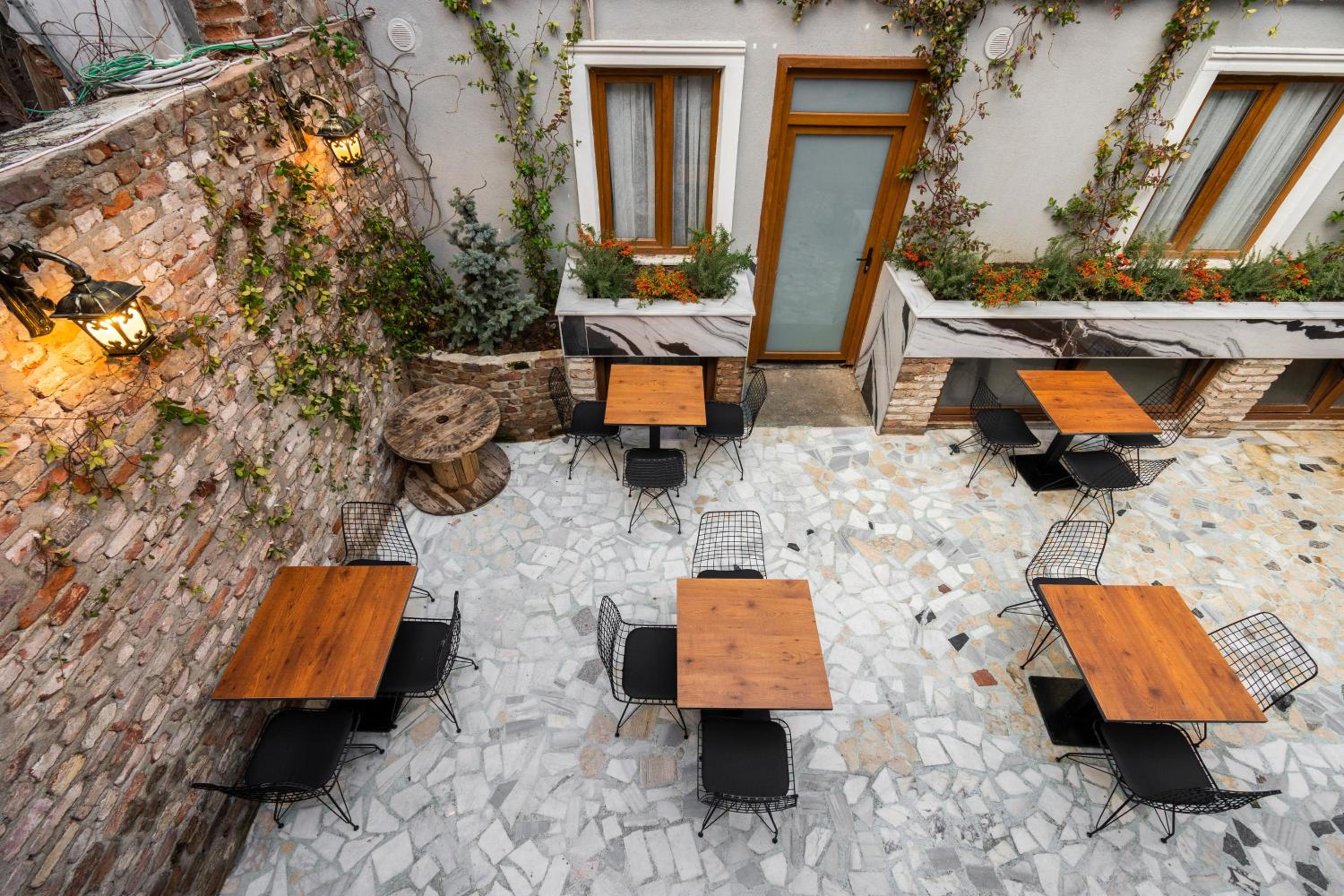 Castillo Rojo Otel İstanbul - Image 54