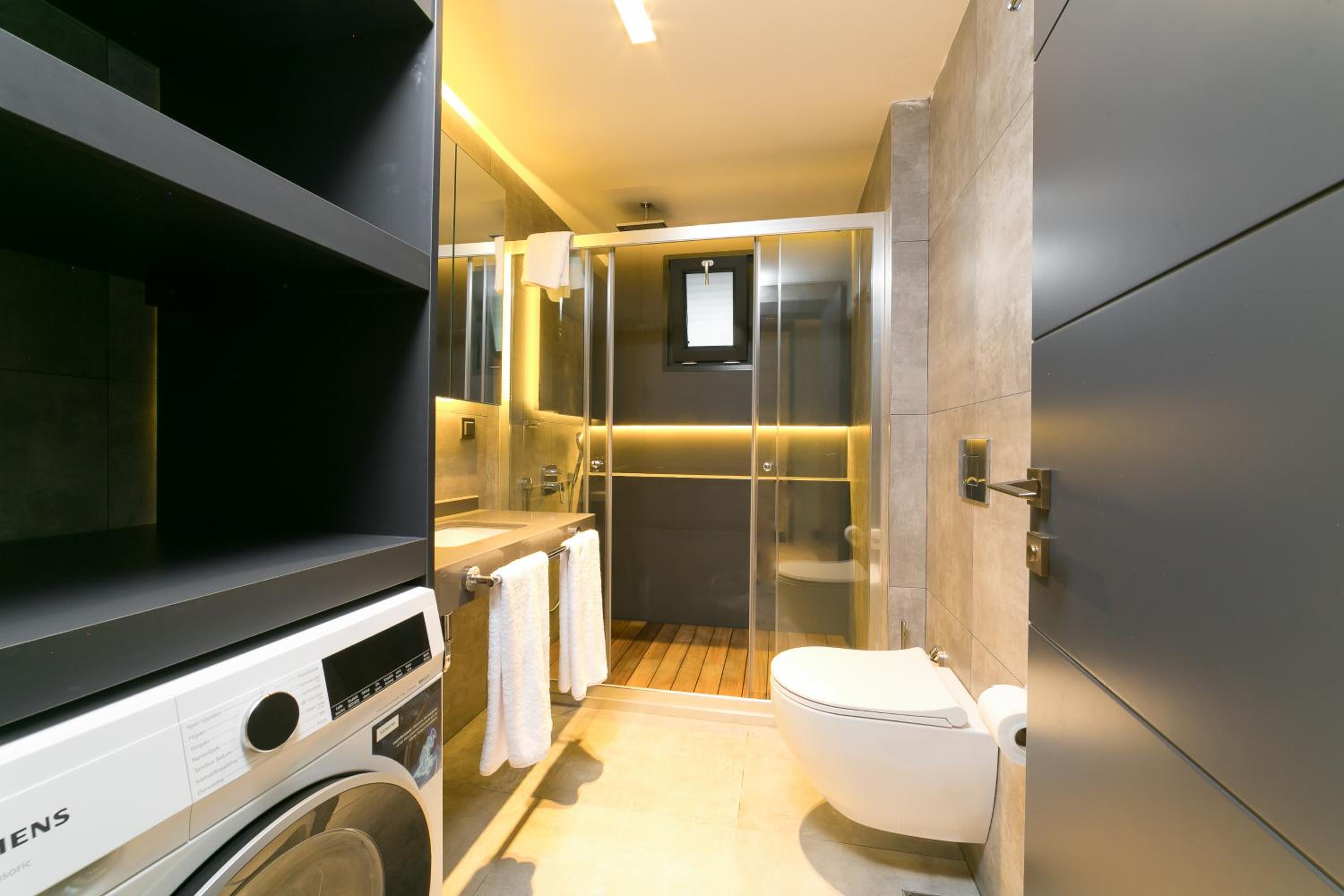 Z-Suites - Image 20