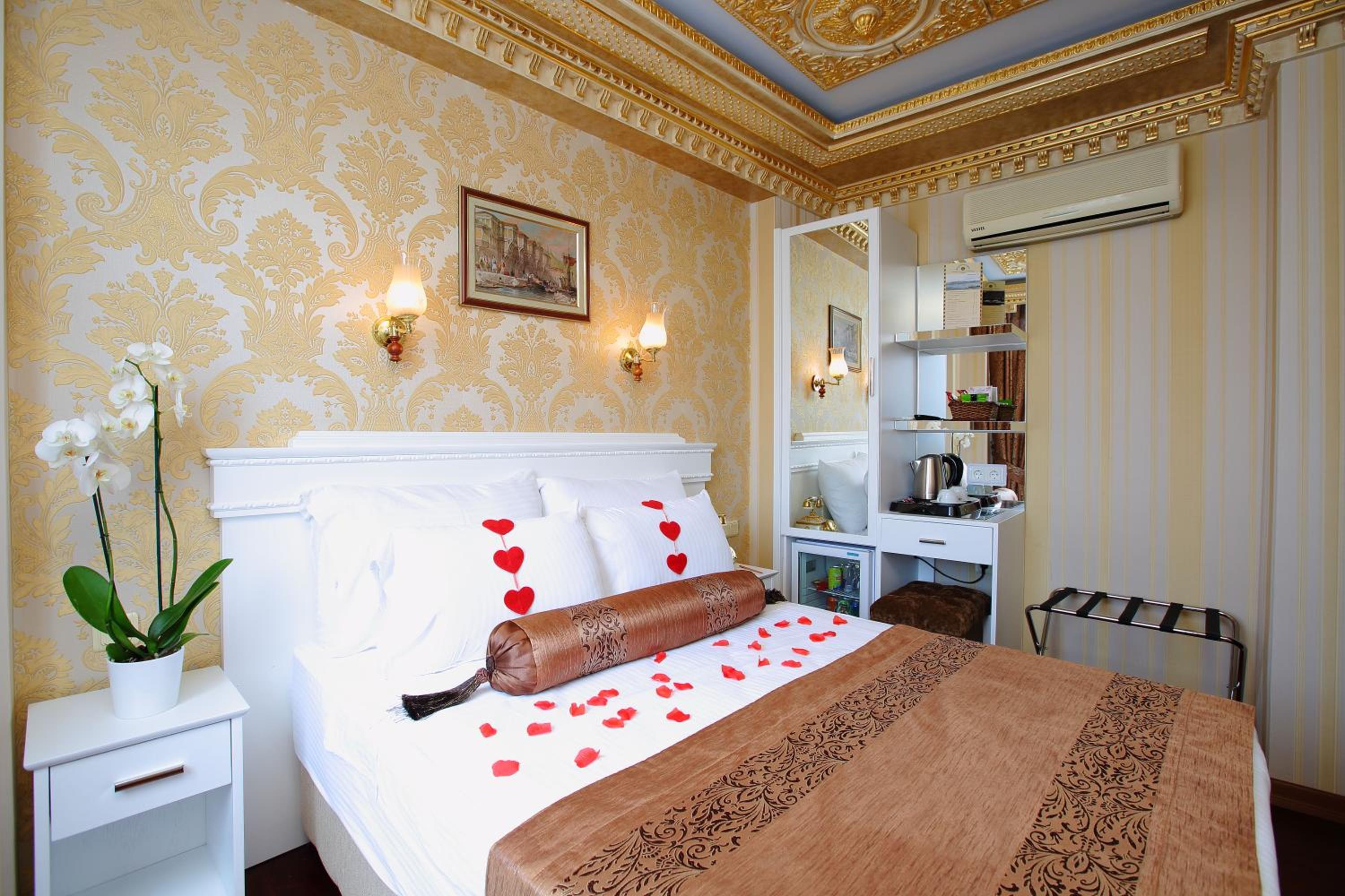 Golden Horn Hotel - Image 8