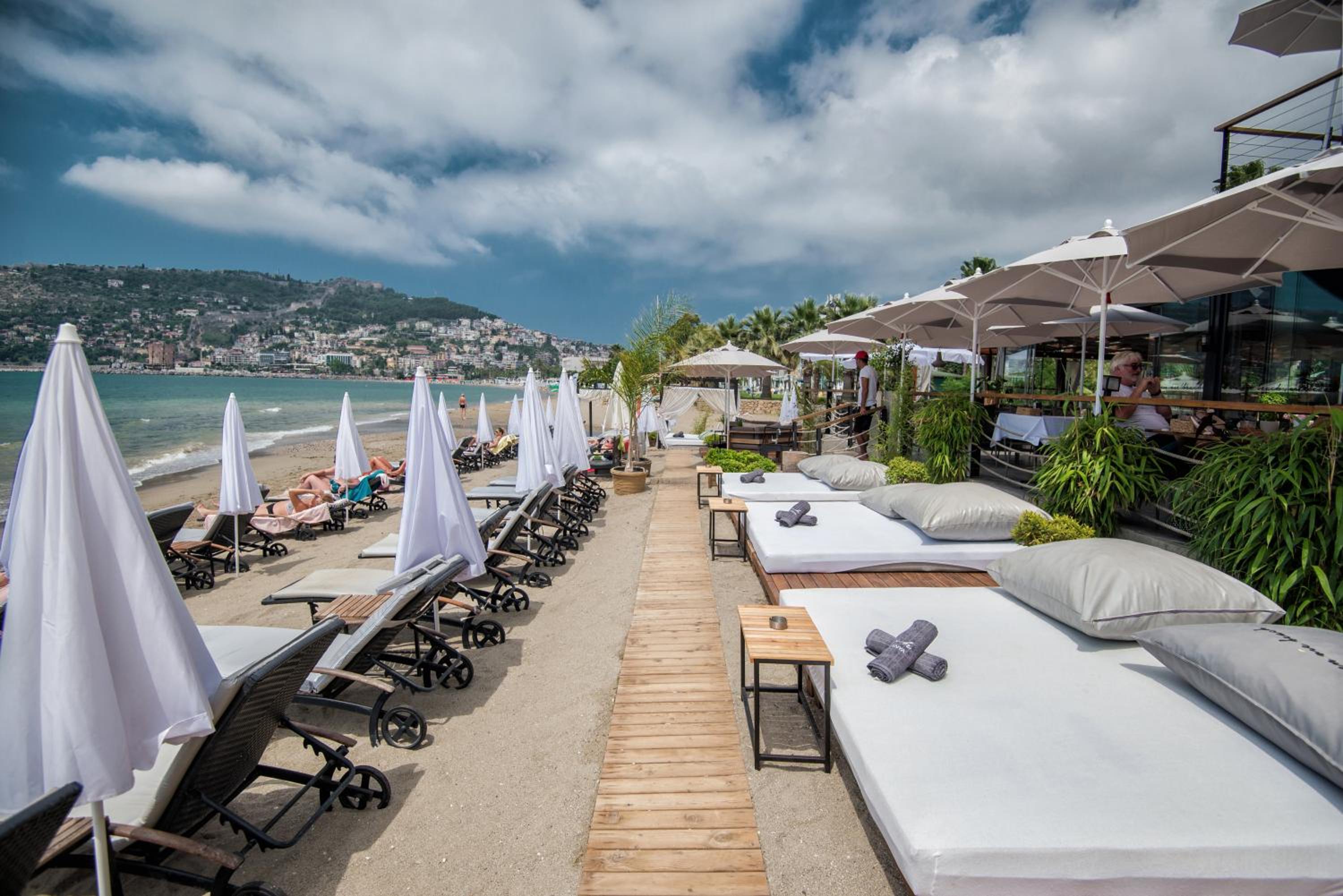 Sun Hotel By En Vie Beach - Image 53