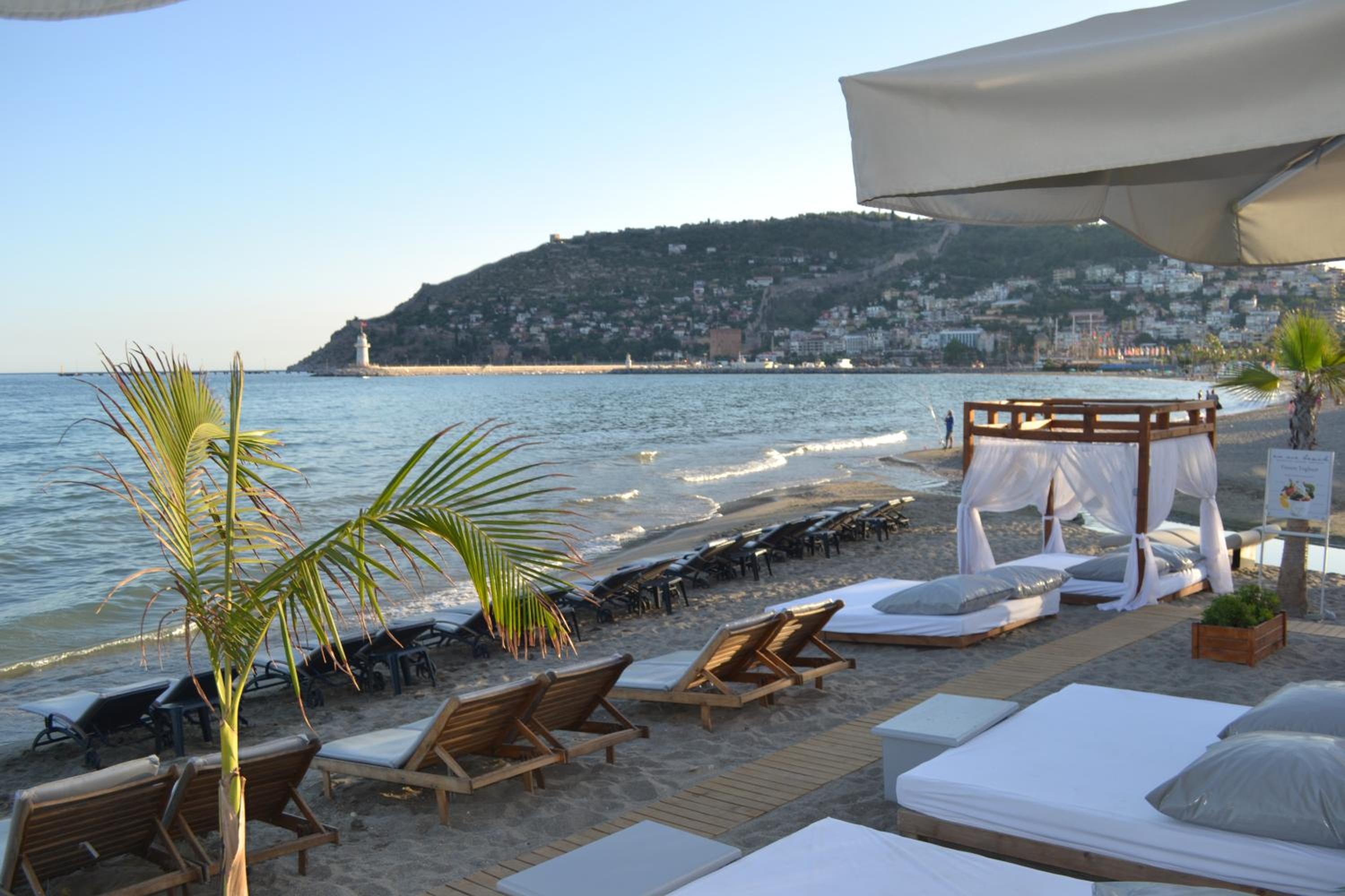 Sun Hotel By En Vie Beach - Image 25
