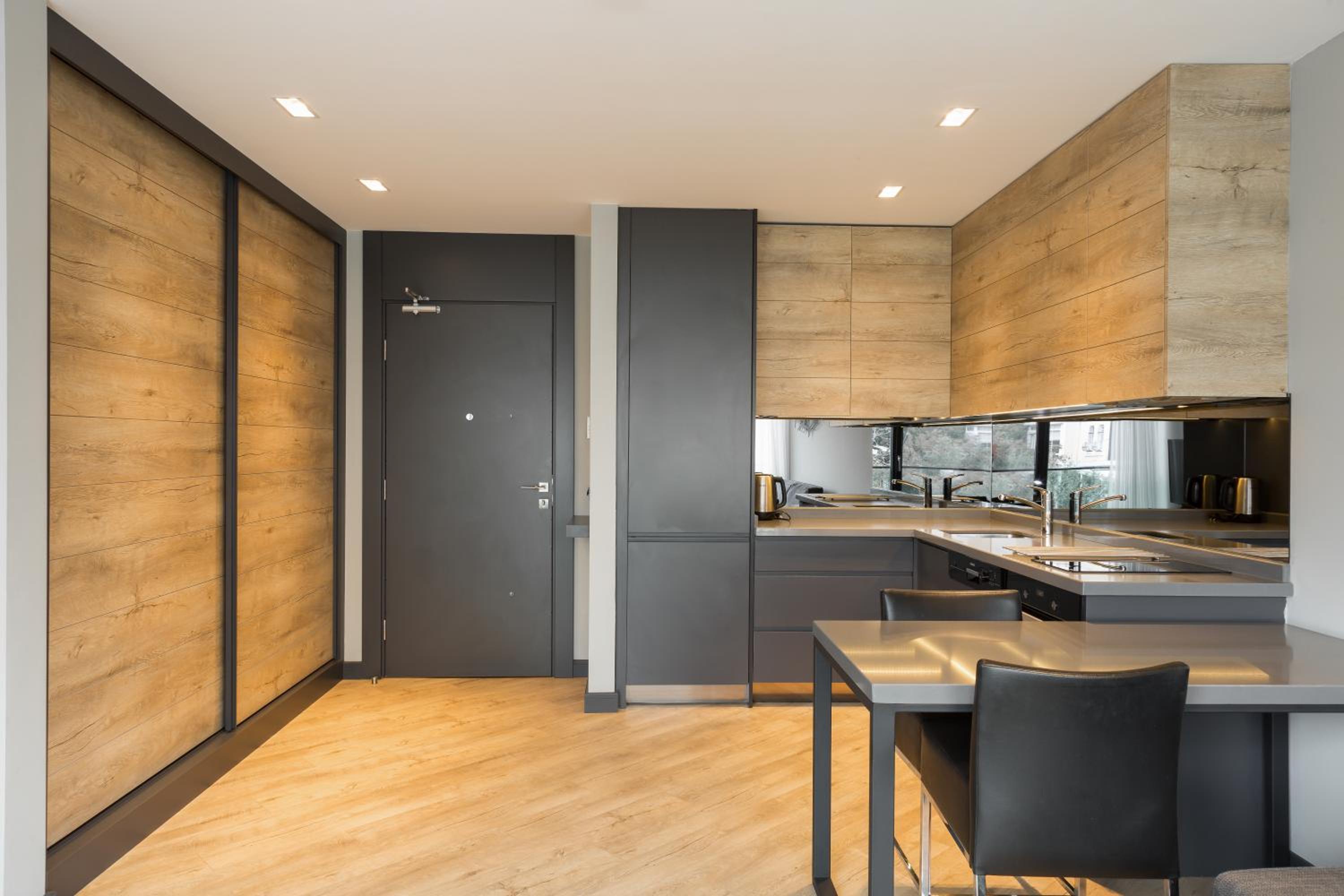 Z-Suites - Image 9