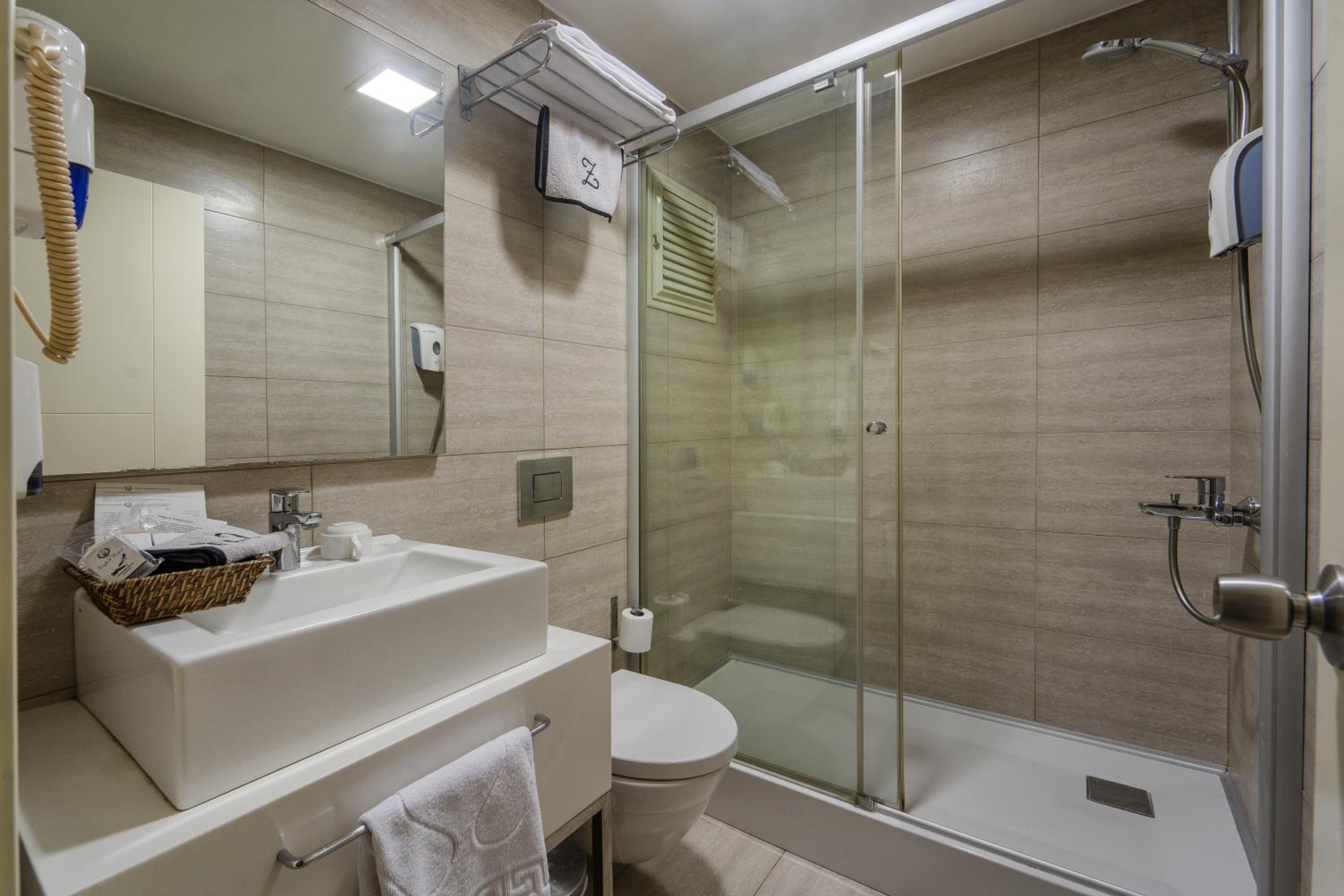 The New Hotel Zeybek - Image 31