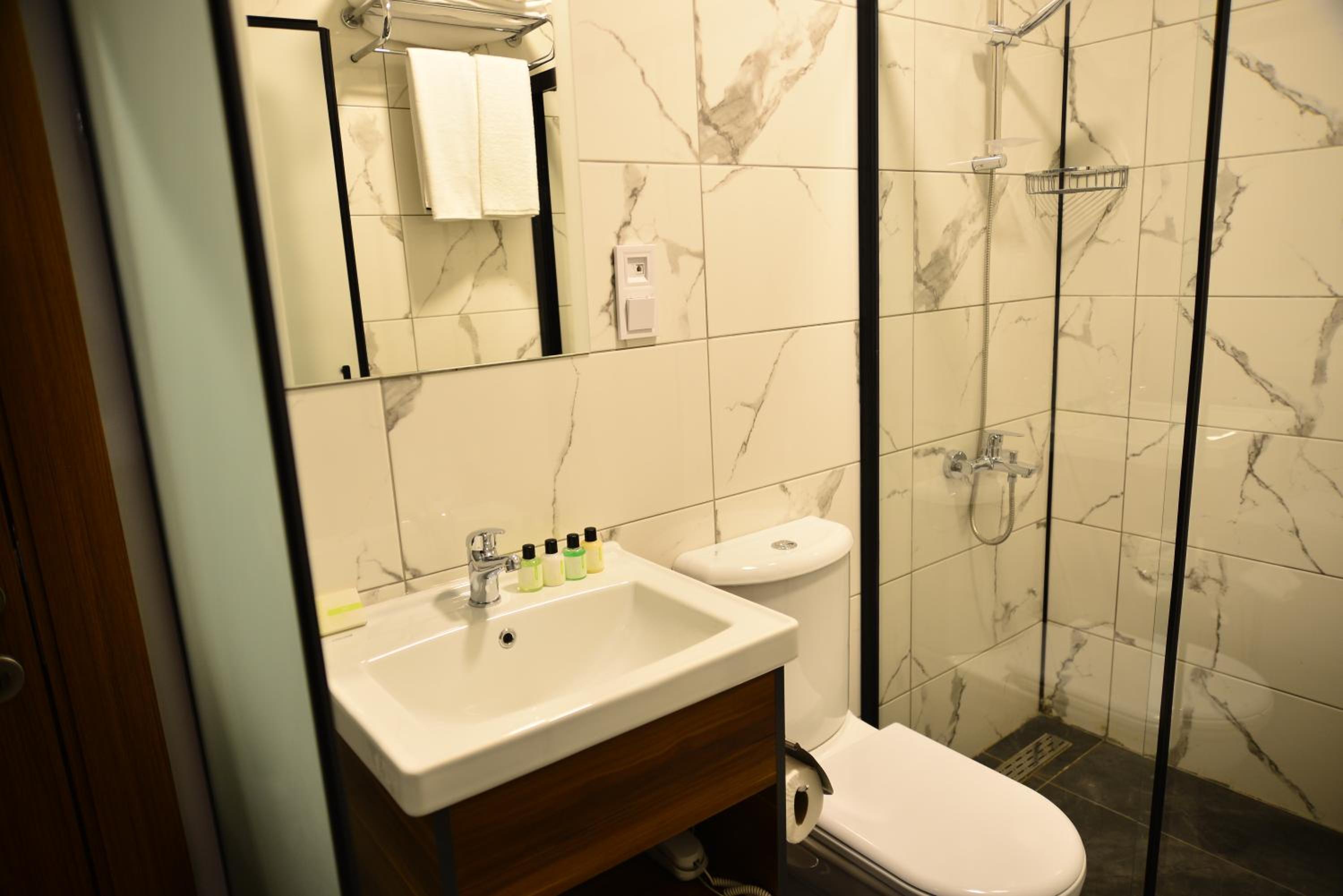 PRIVADO HOTELS - Image 62