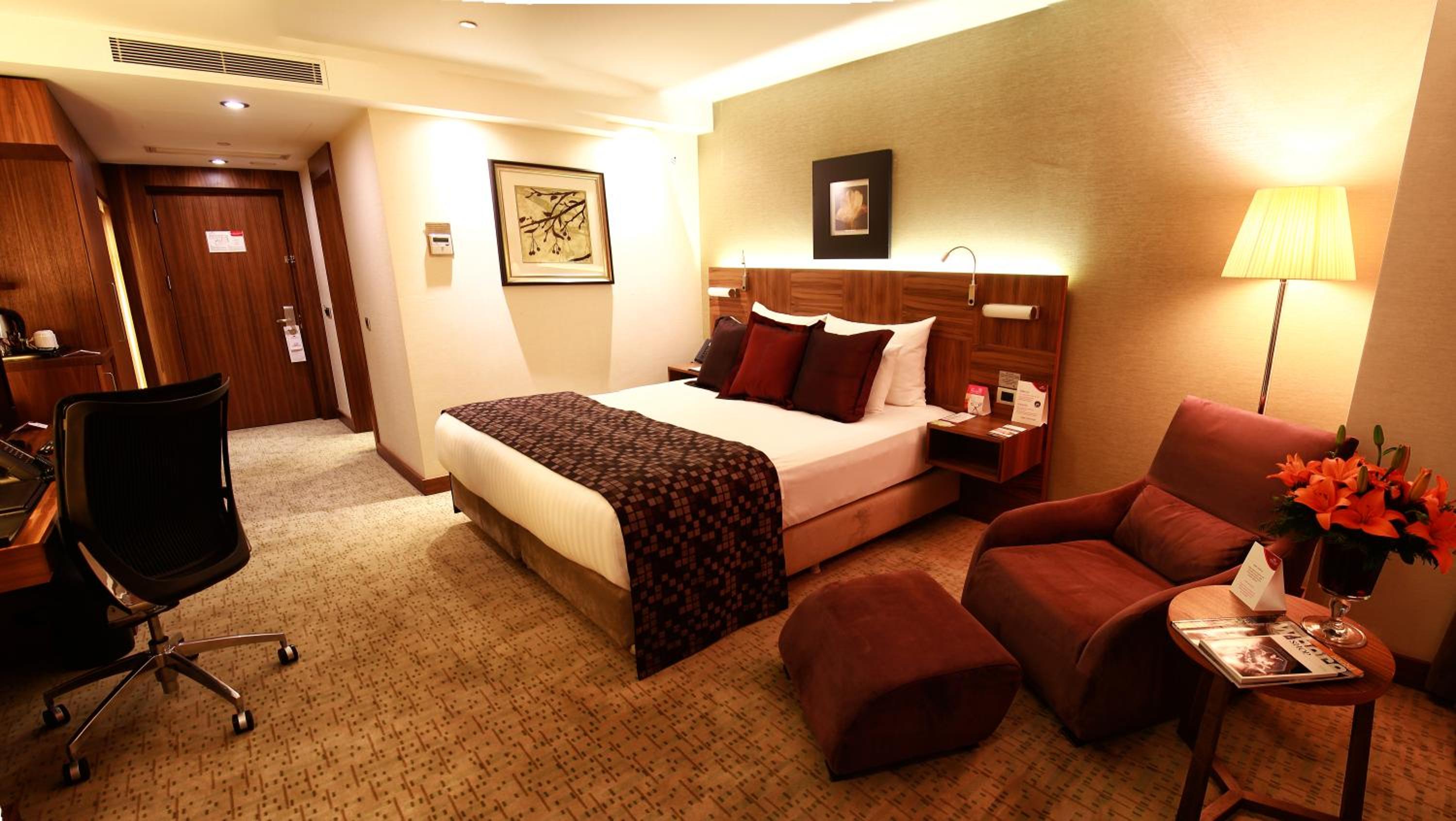 Crowne Plaza Istanbul Harbiye, an IHG Hotel - Image 11