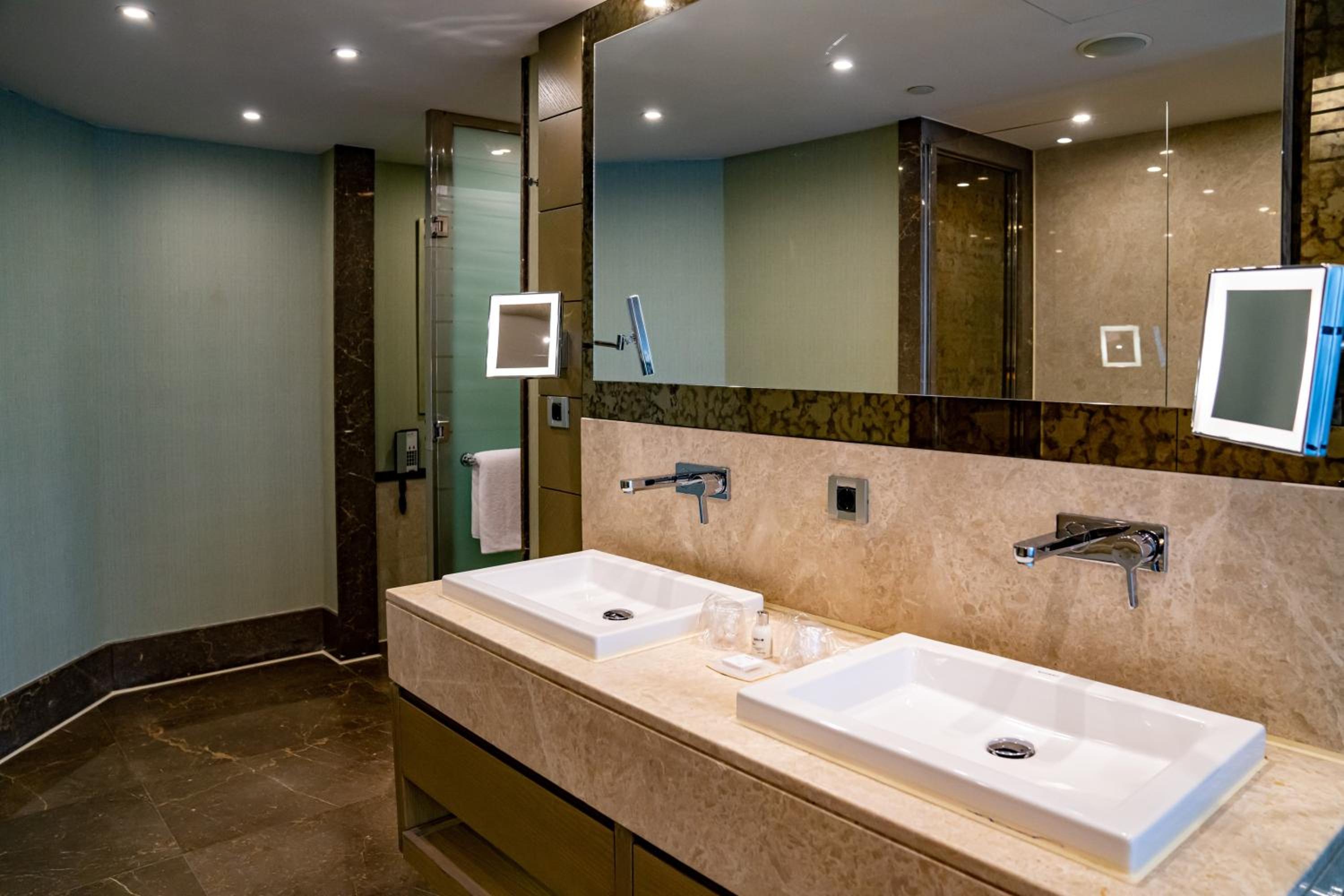 Radisson Blu Hotel, Istanbul Sisli - Image 119
