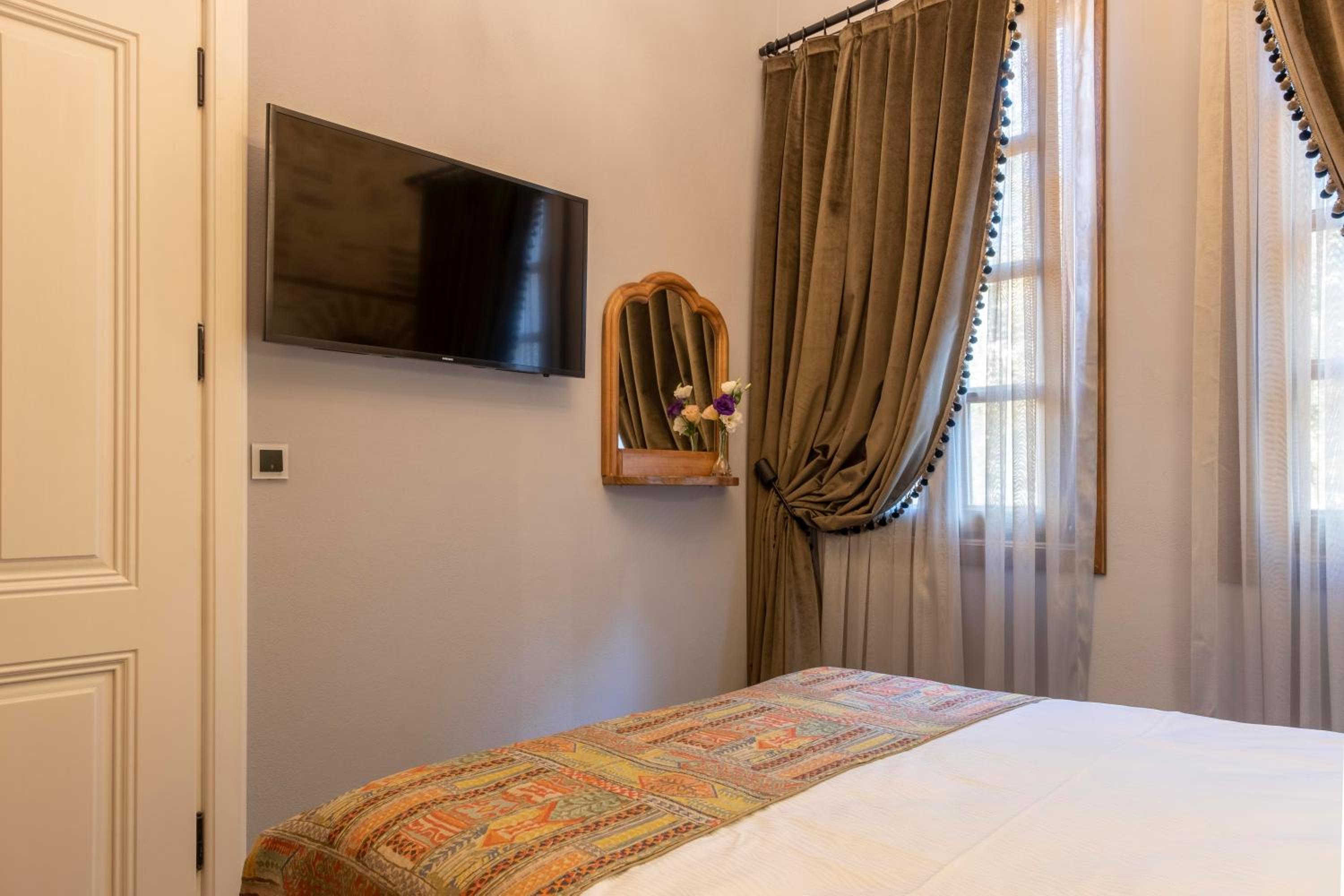 Hotel Lykia Old Town Antalya - Image 10