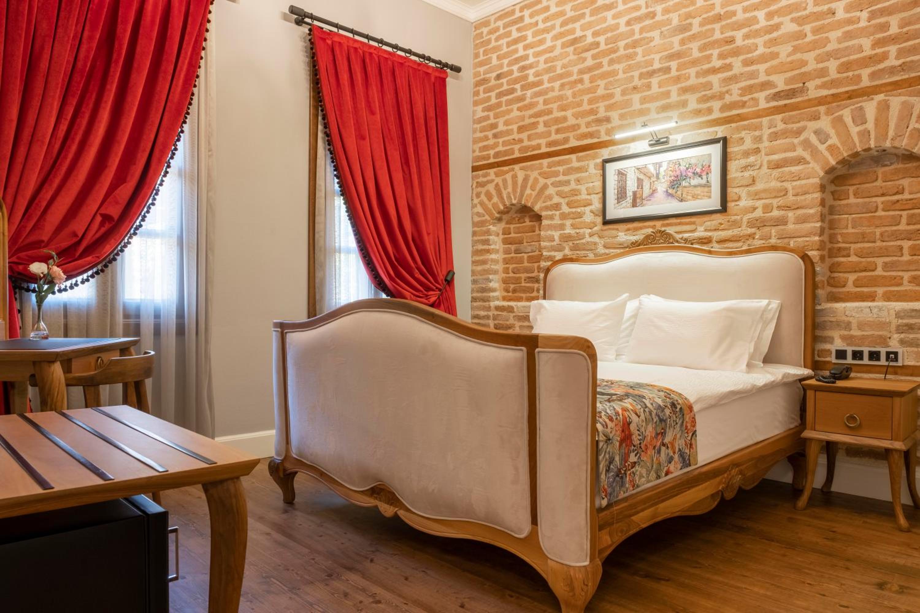 Hotel Lykia Old Town Antalya - Image 7
