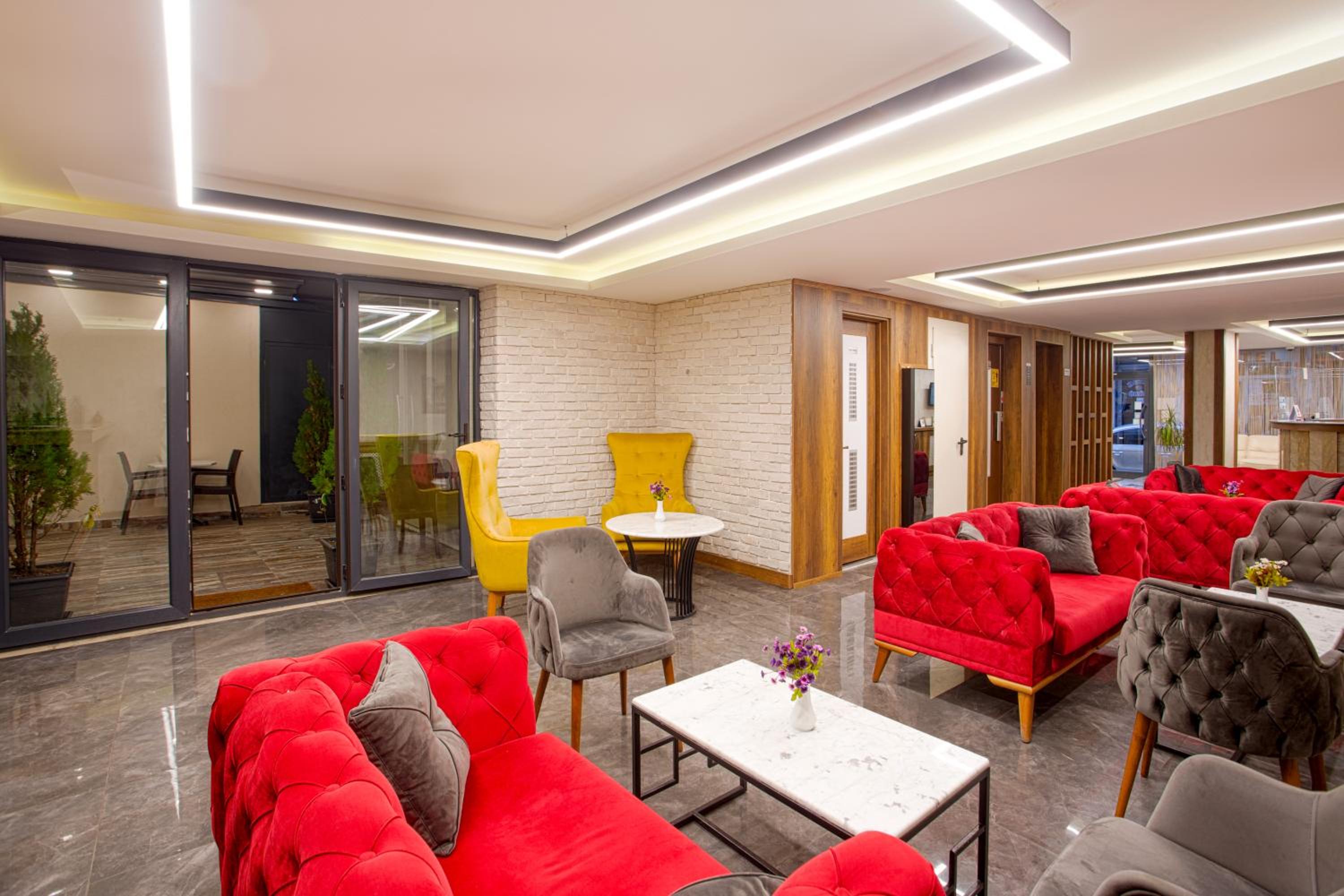 Sim Otel - Image 17