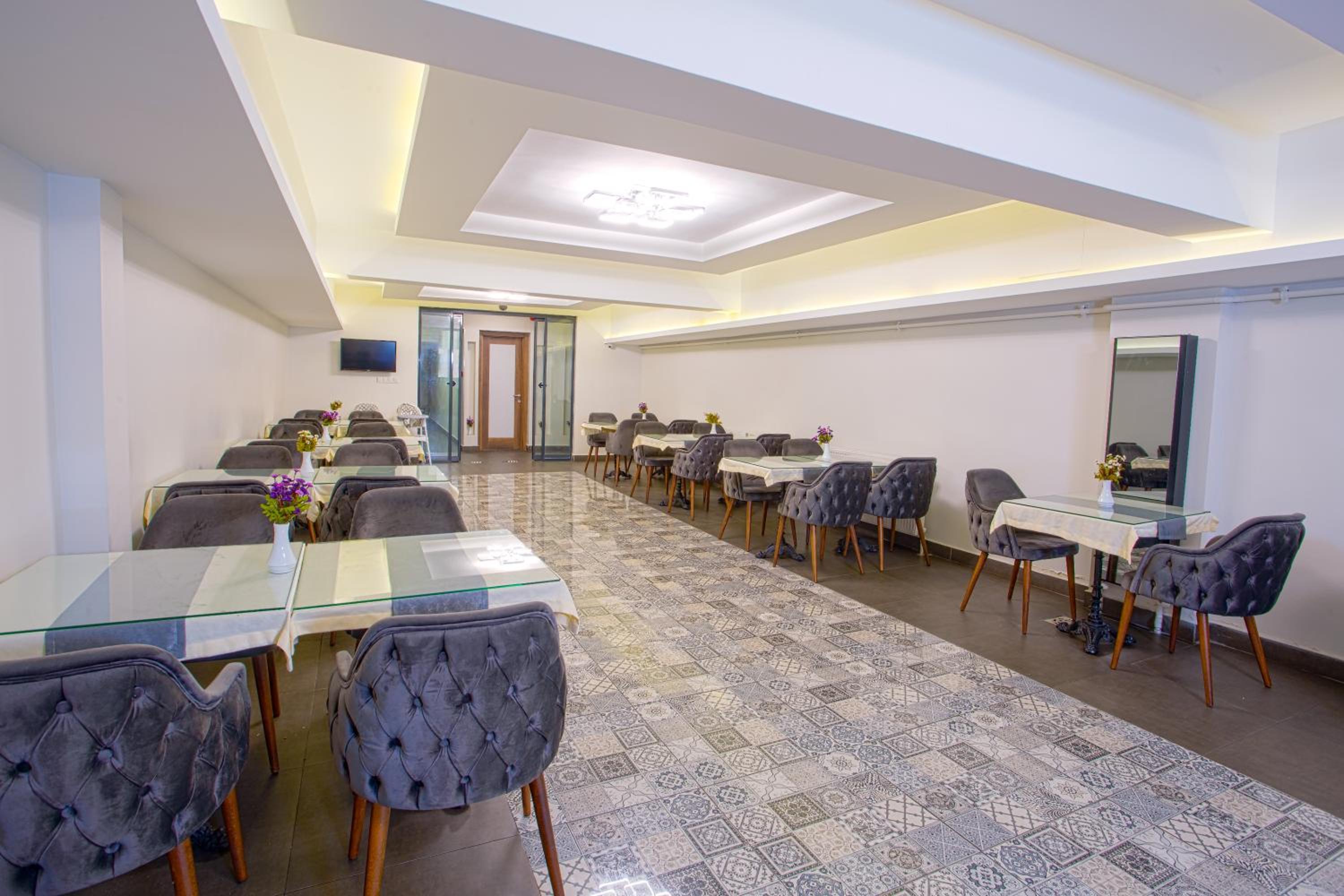 Sim Otel - Image 29