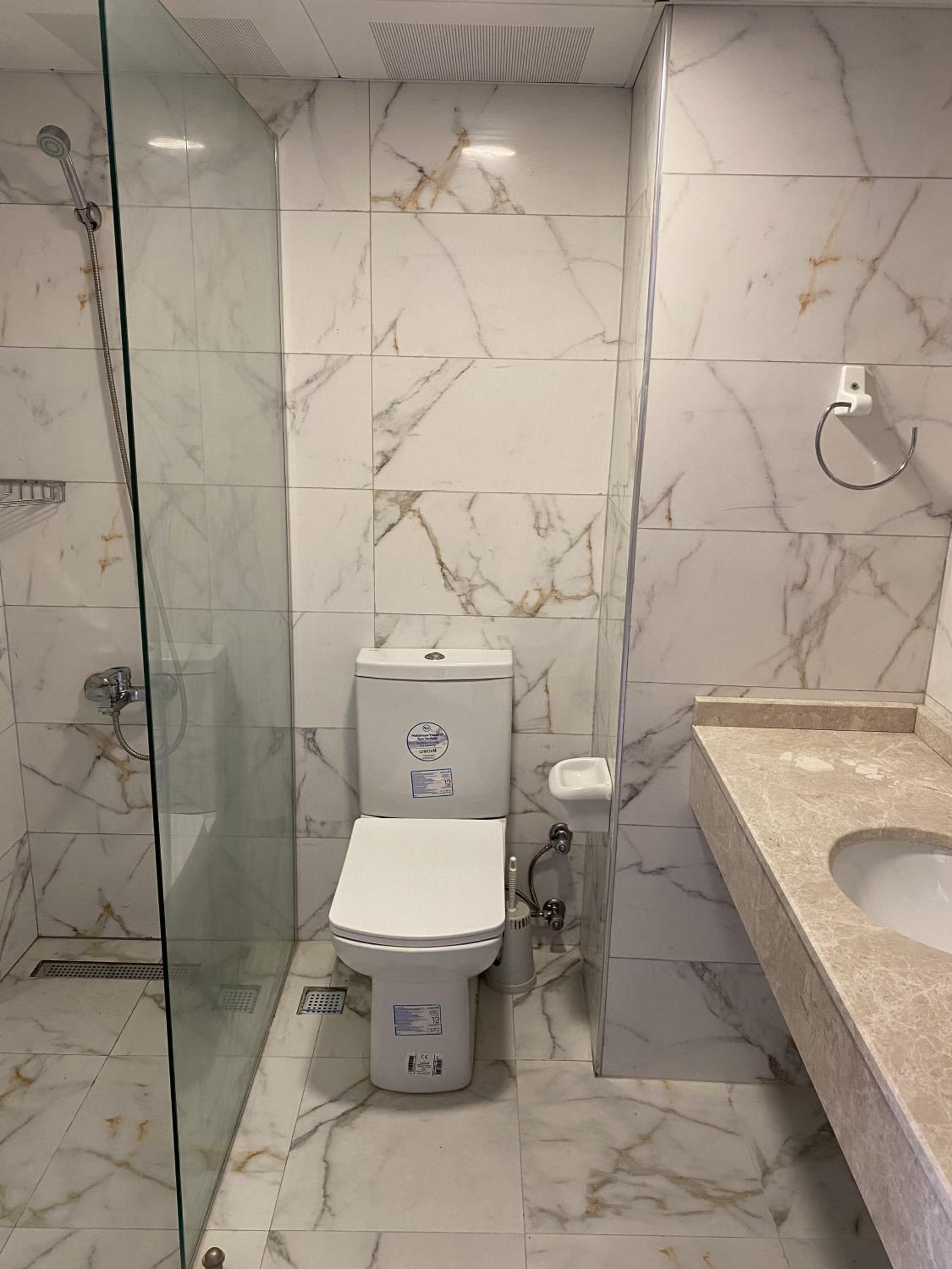 Tuntas Family Suites Kusadasi - Image 39