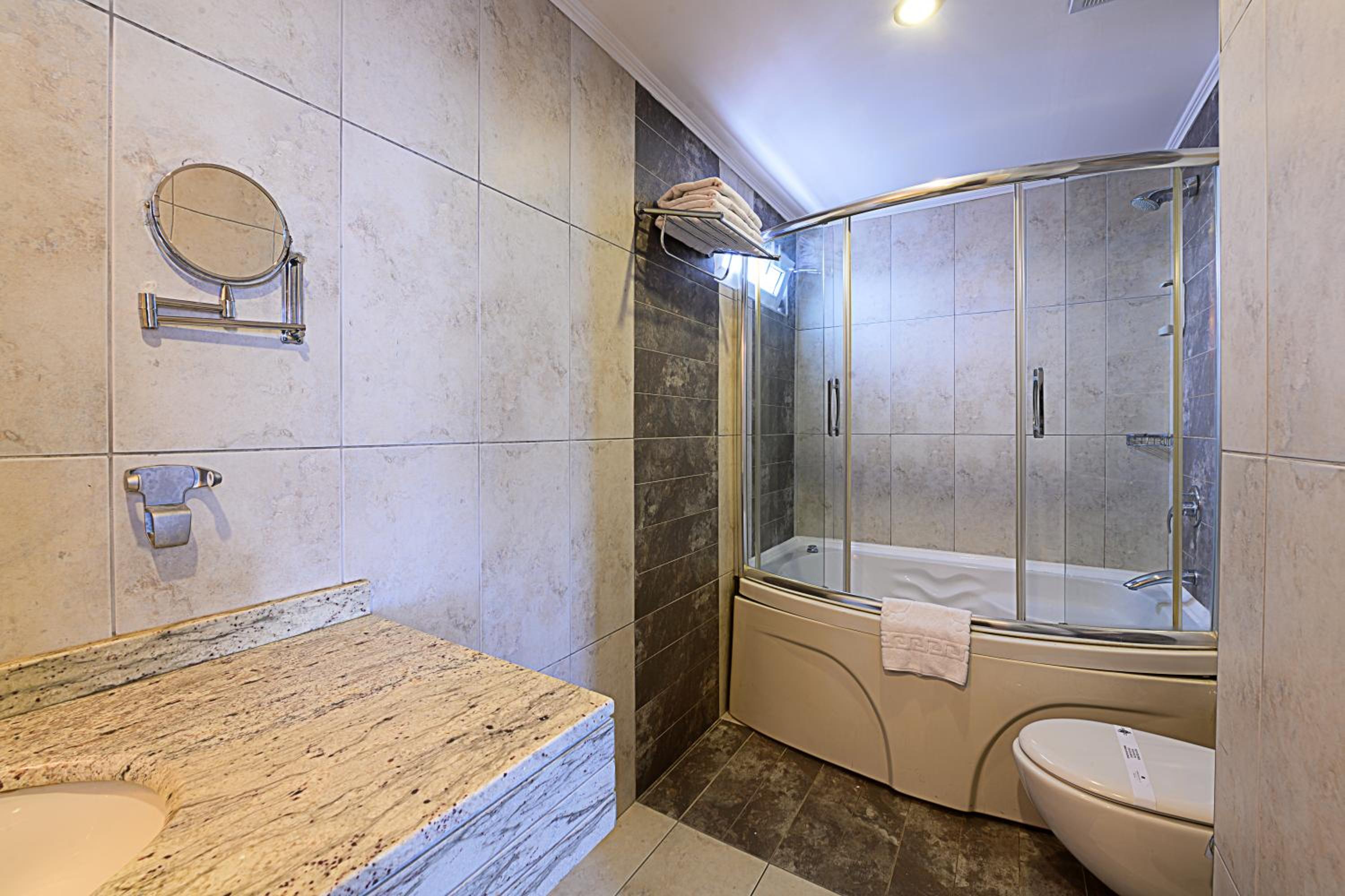 Dream Hill Business Deluxe Hotel Asia - Image 86