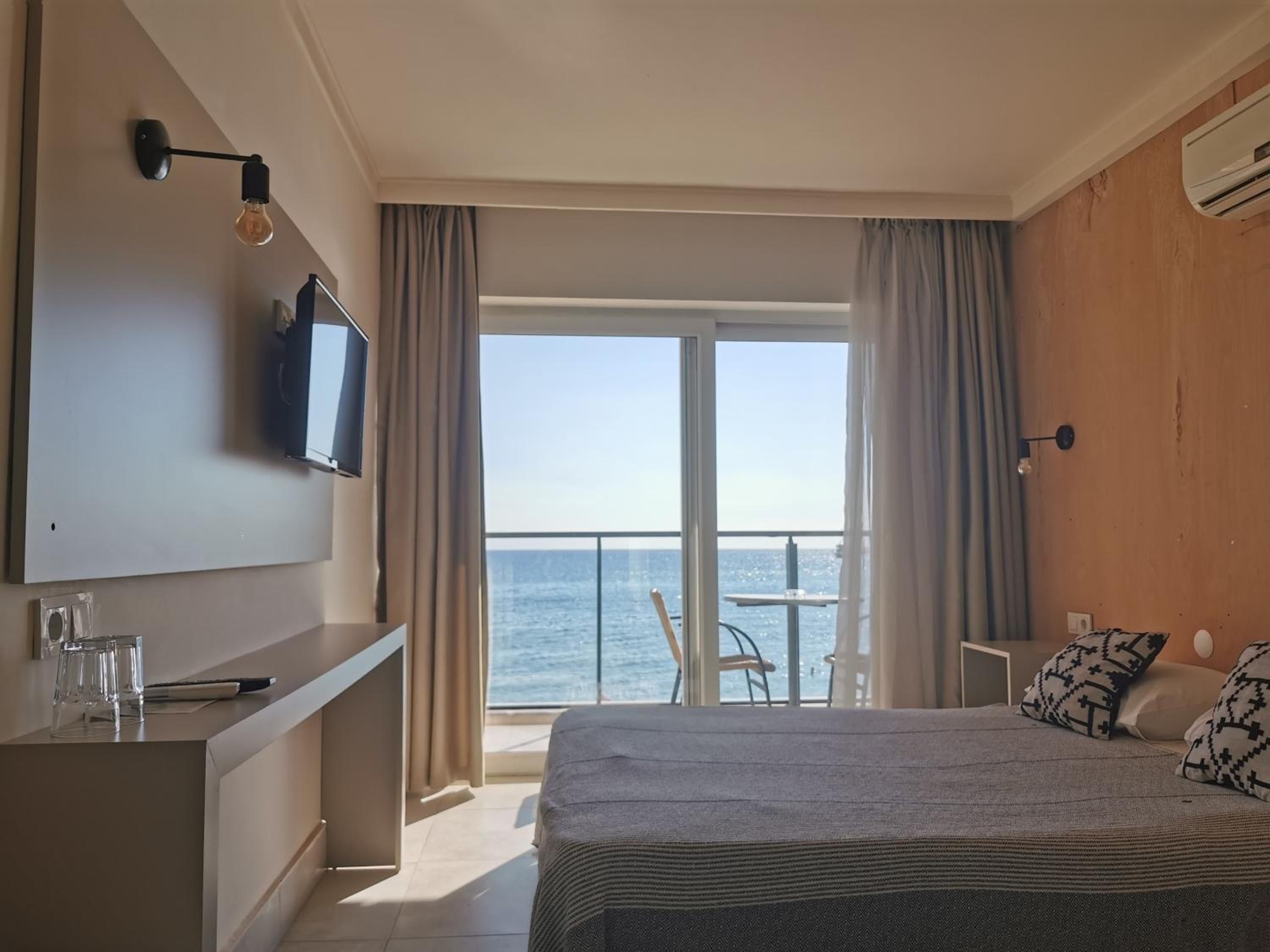 Sun Hotel By En Vie Beach - Image 29