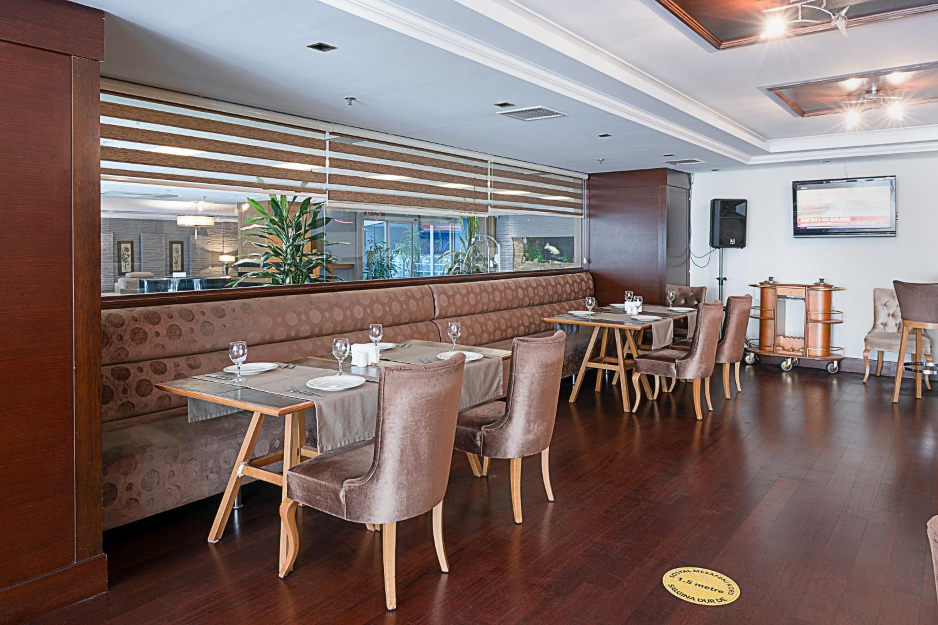 Dream Hill Business Deluxe Hotel Asia - Image 46