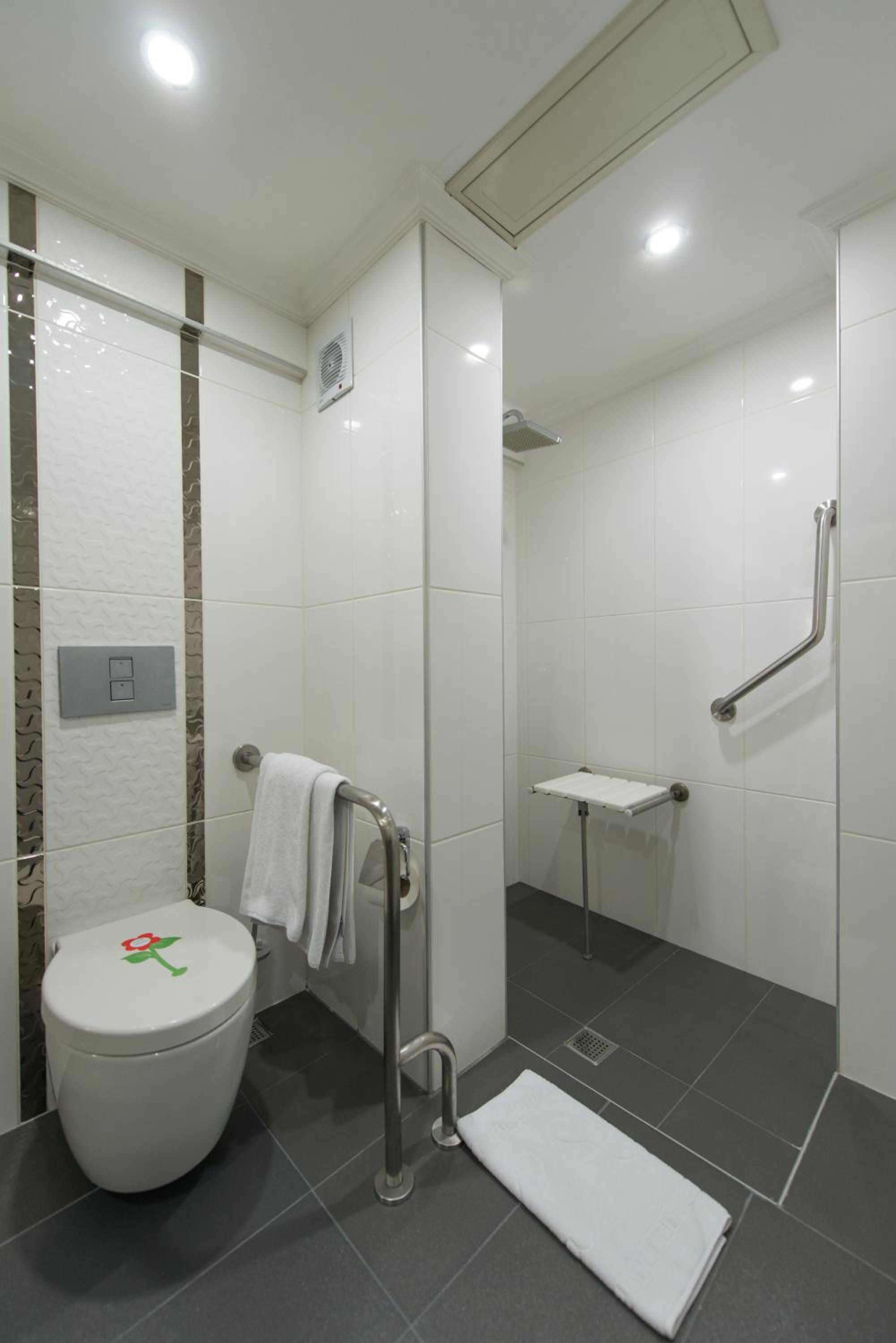Prestige Hotel Old City - Image 25