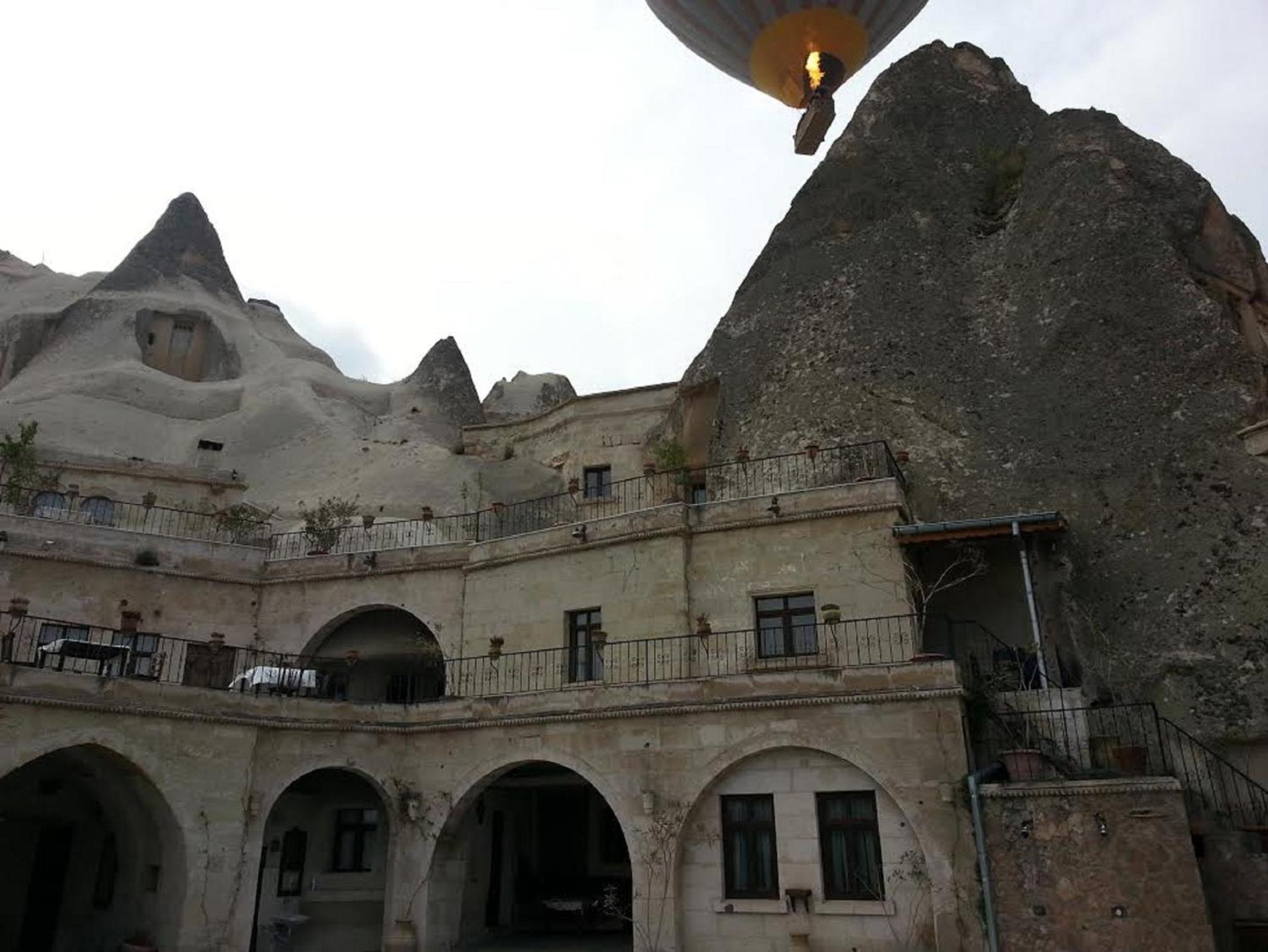 Local Cave House Hotel - Image 99