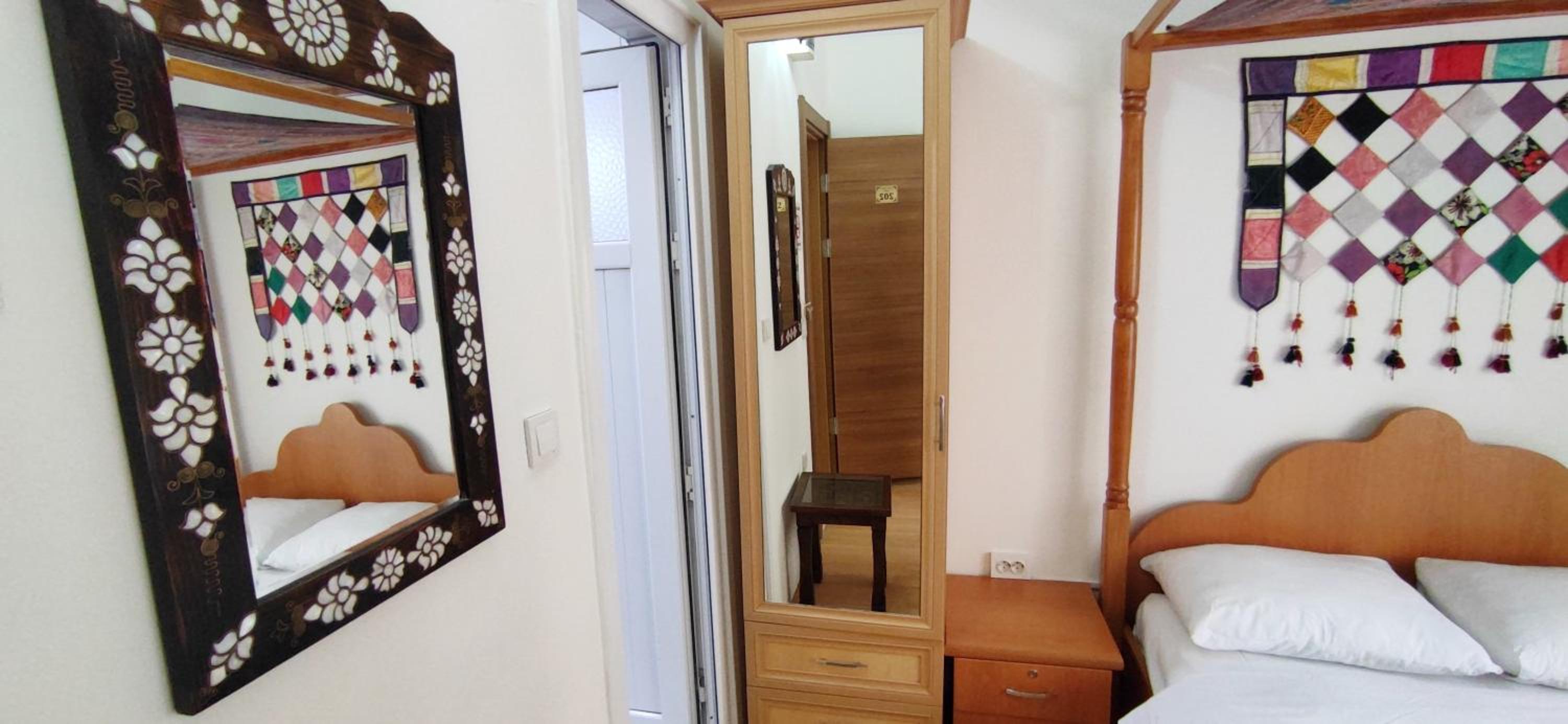 Marmara Guesthouse - Image 12