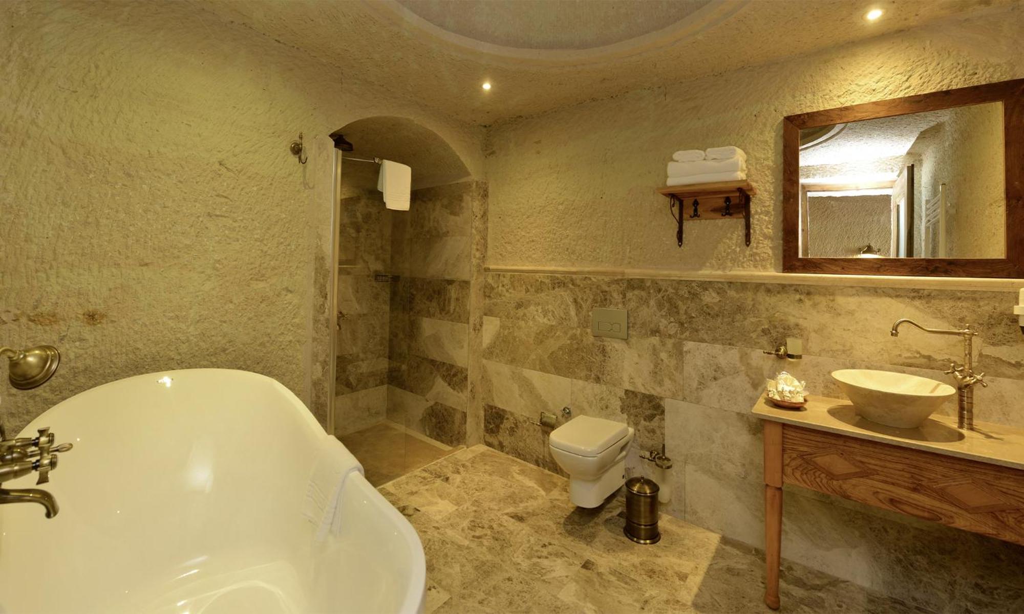 Seki Cave Suites - Image 52