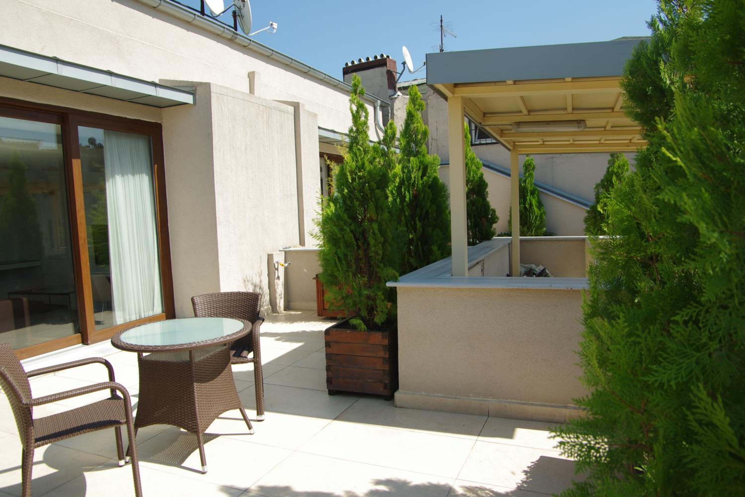 Pera Residence - Image 19