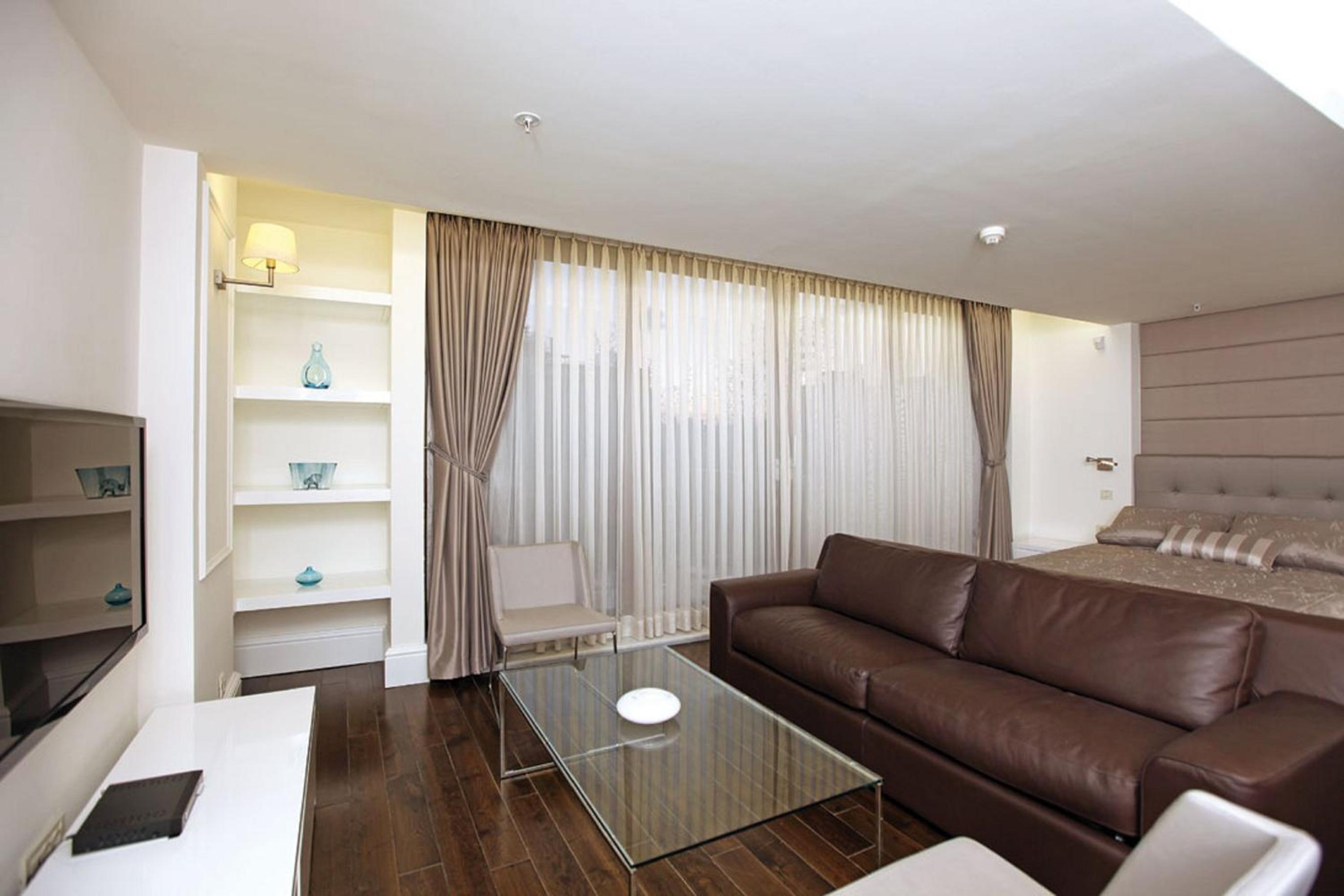 Pera Residence - Image 23