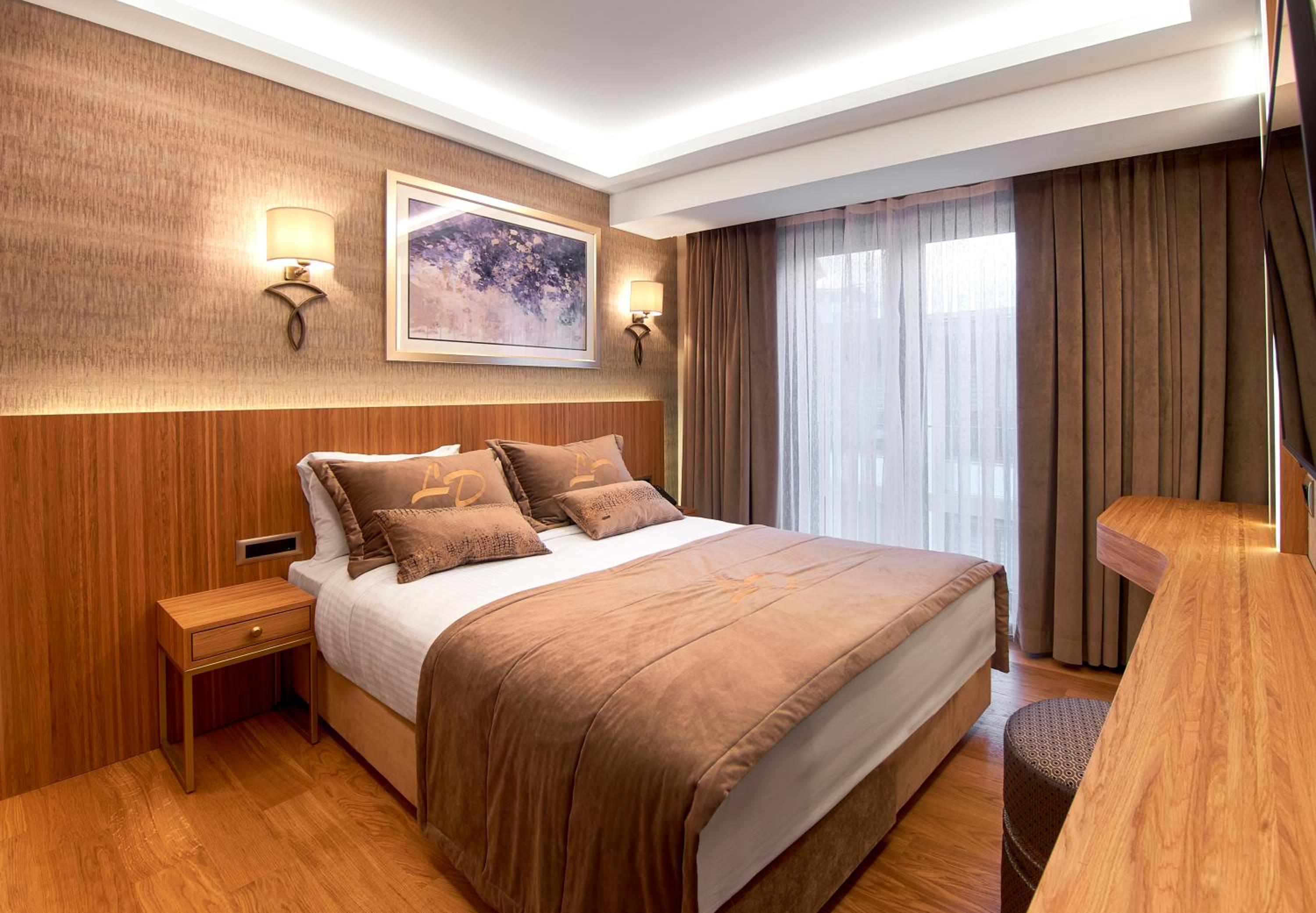 Lady Diana Hotel - Image 45