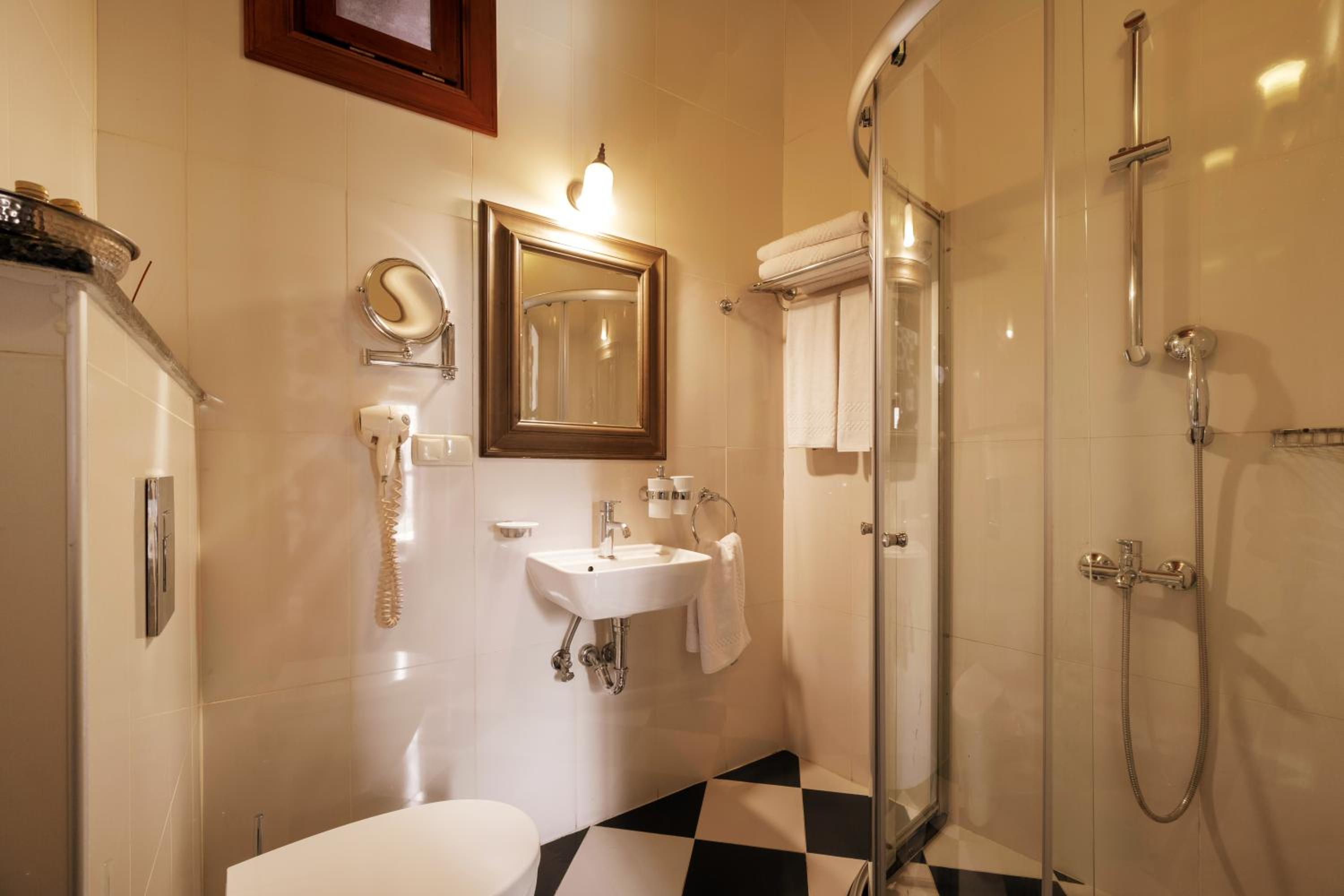 Hotel Villa Turka - Image 44