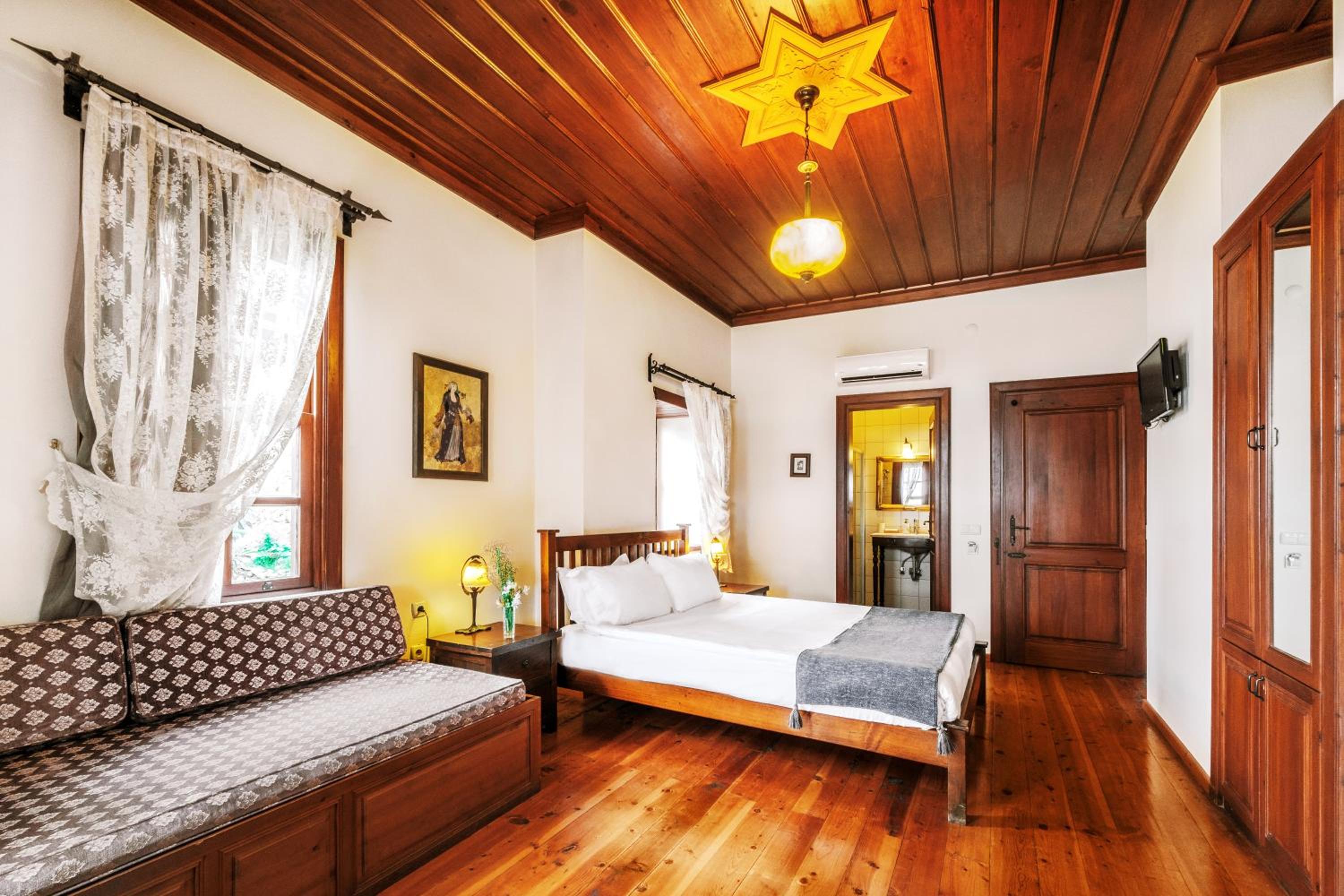 Hotel Villa Turka - Image 52