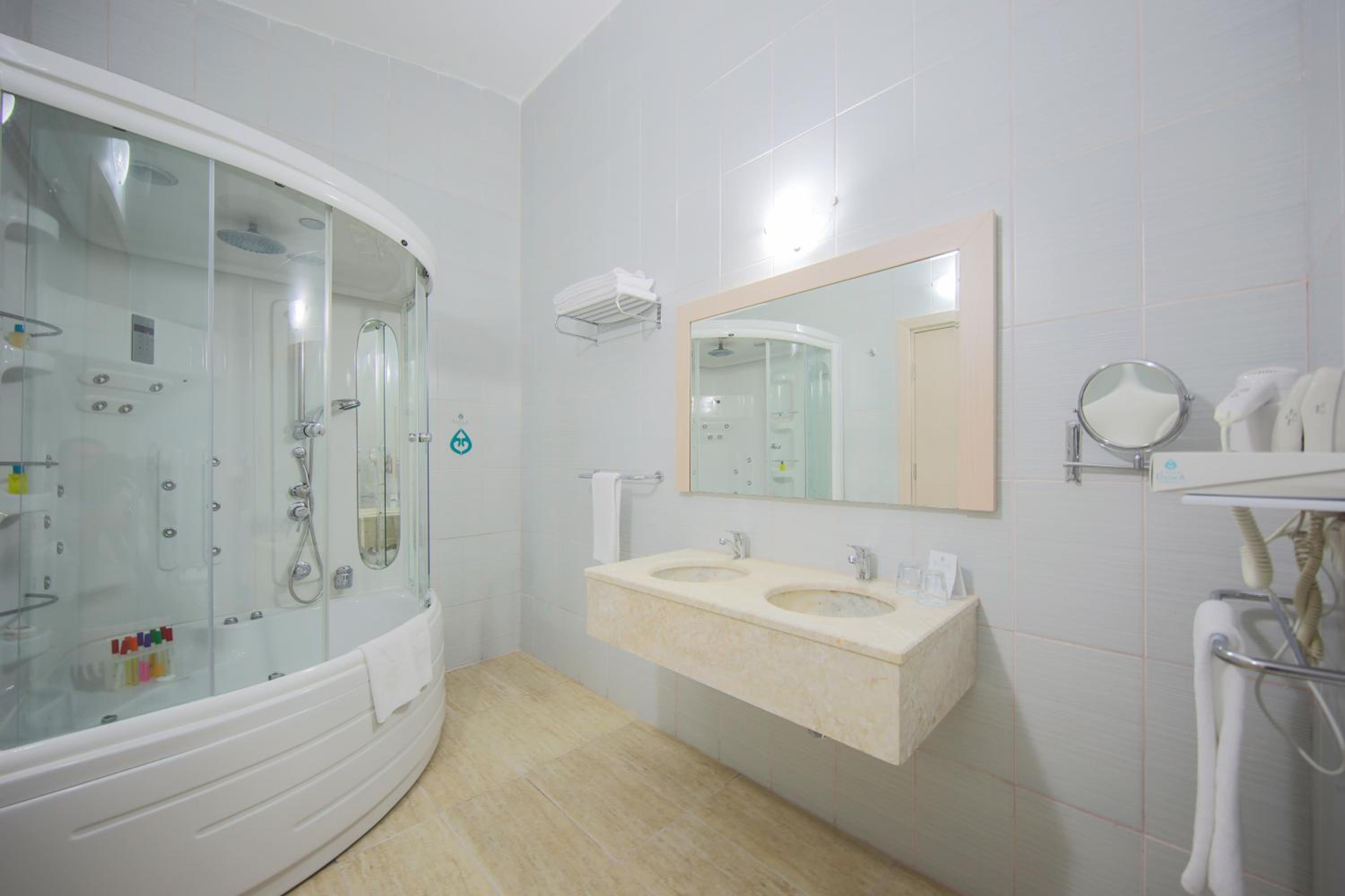 Daima Biz Otel - Dolusu Aquapark Erişimi - Image 13