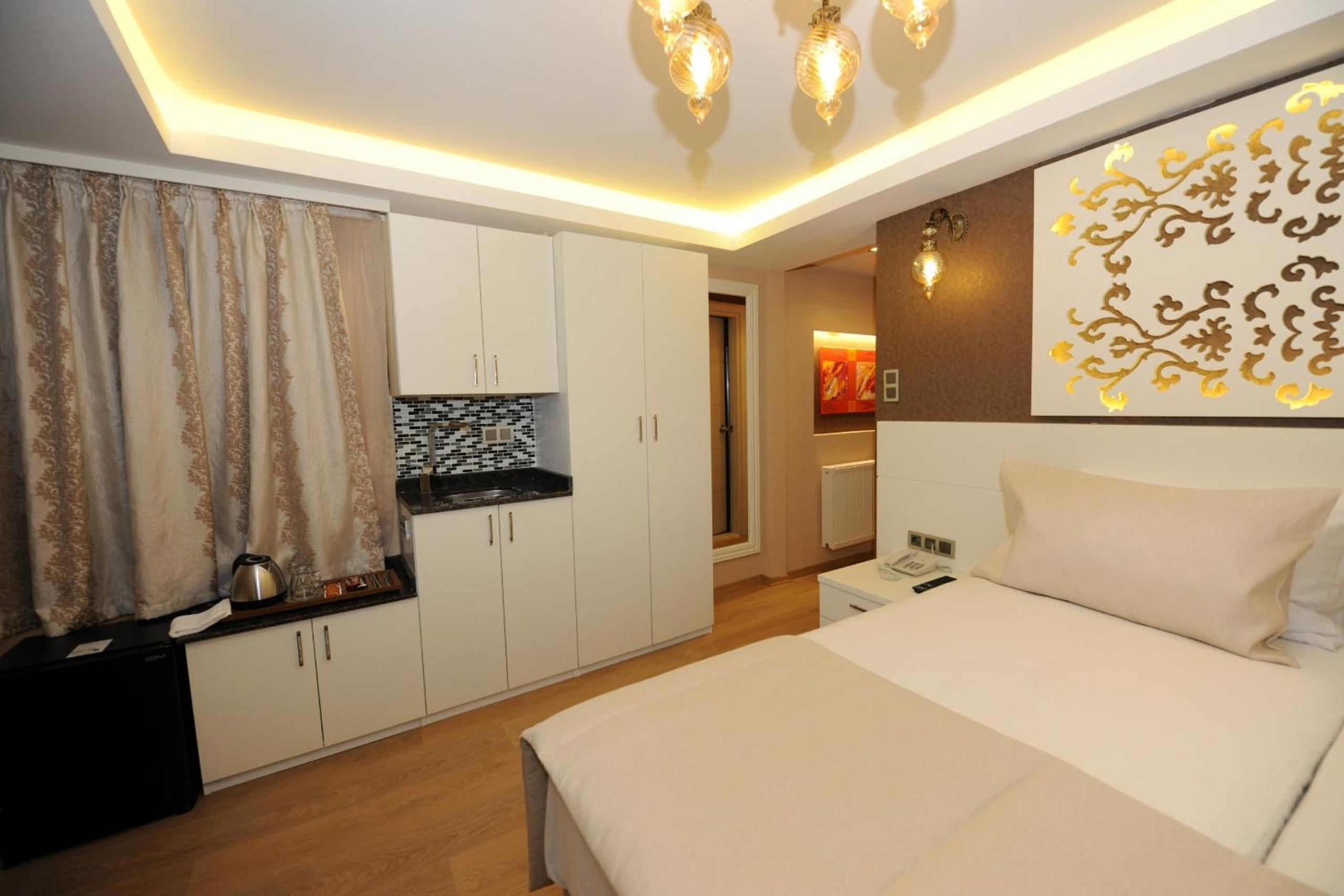 Rooms Inn Taxim - Image 14