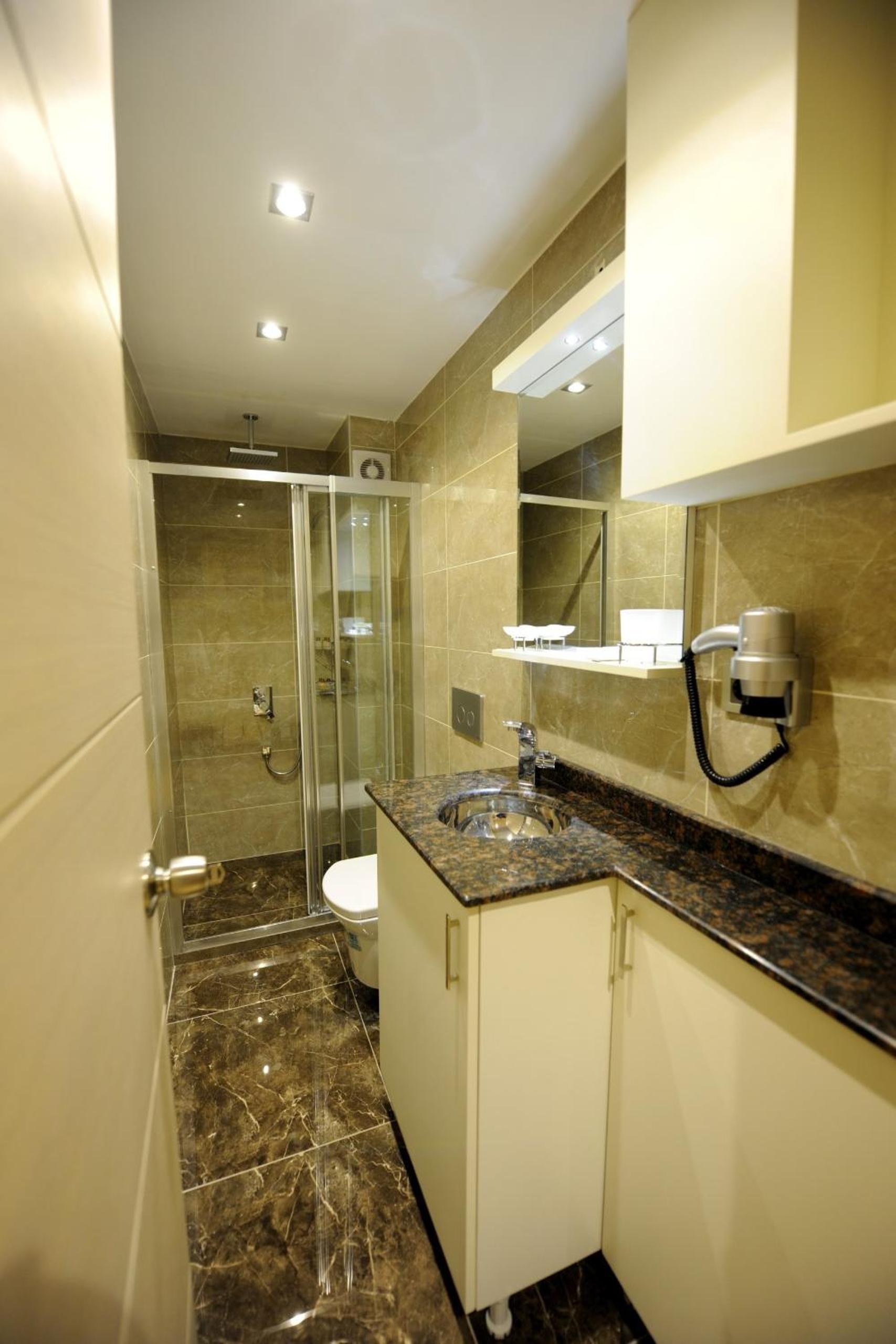 Rooms Inn Taxim - Image 22