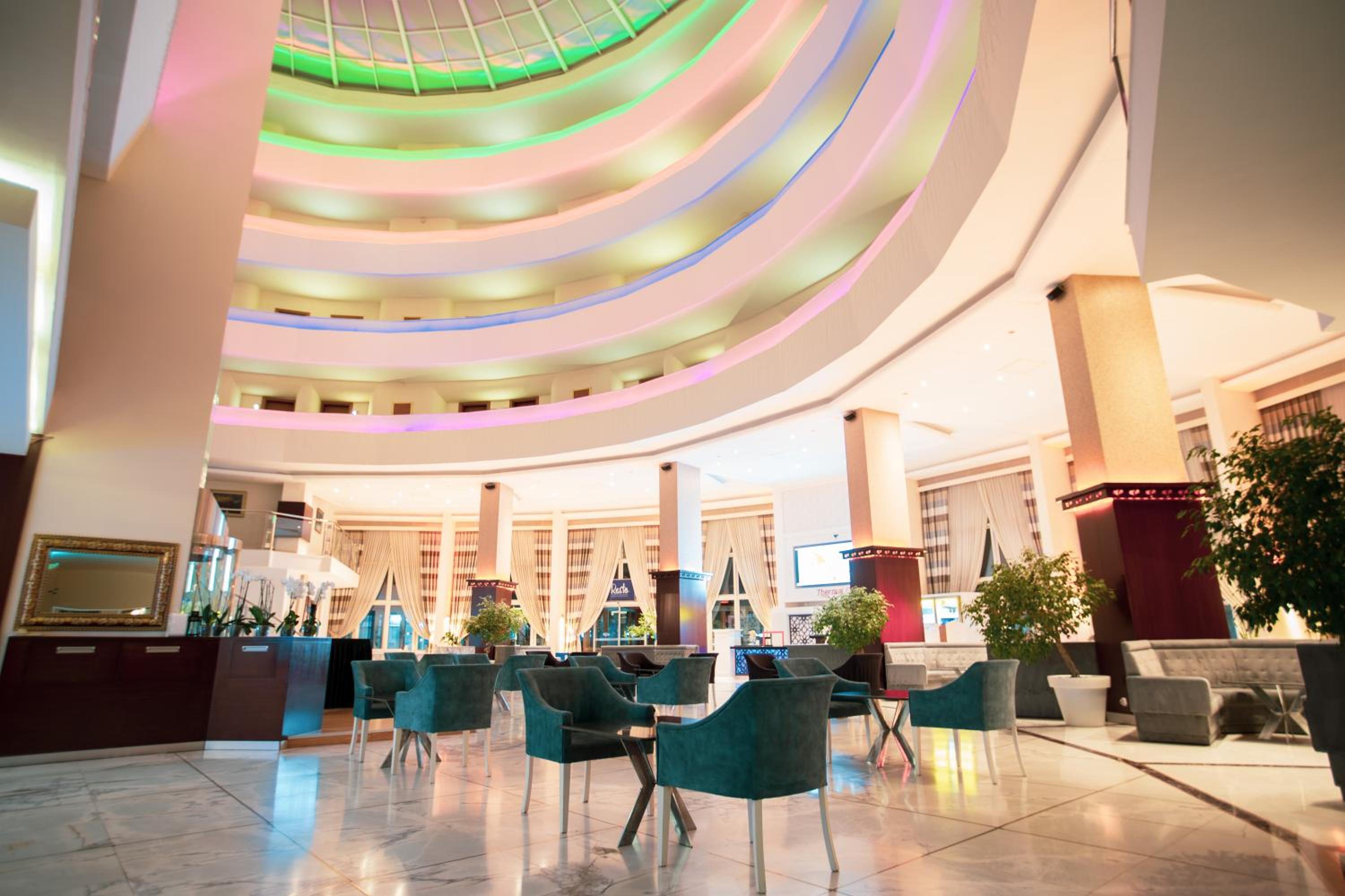 Afyon Orucoglu Thermal Resort - Image 42