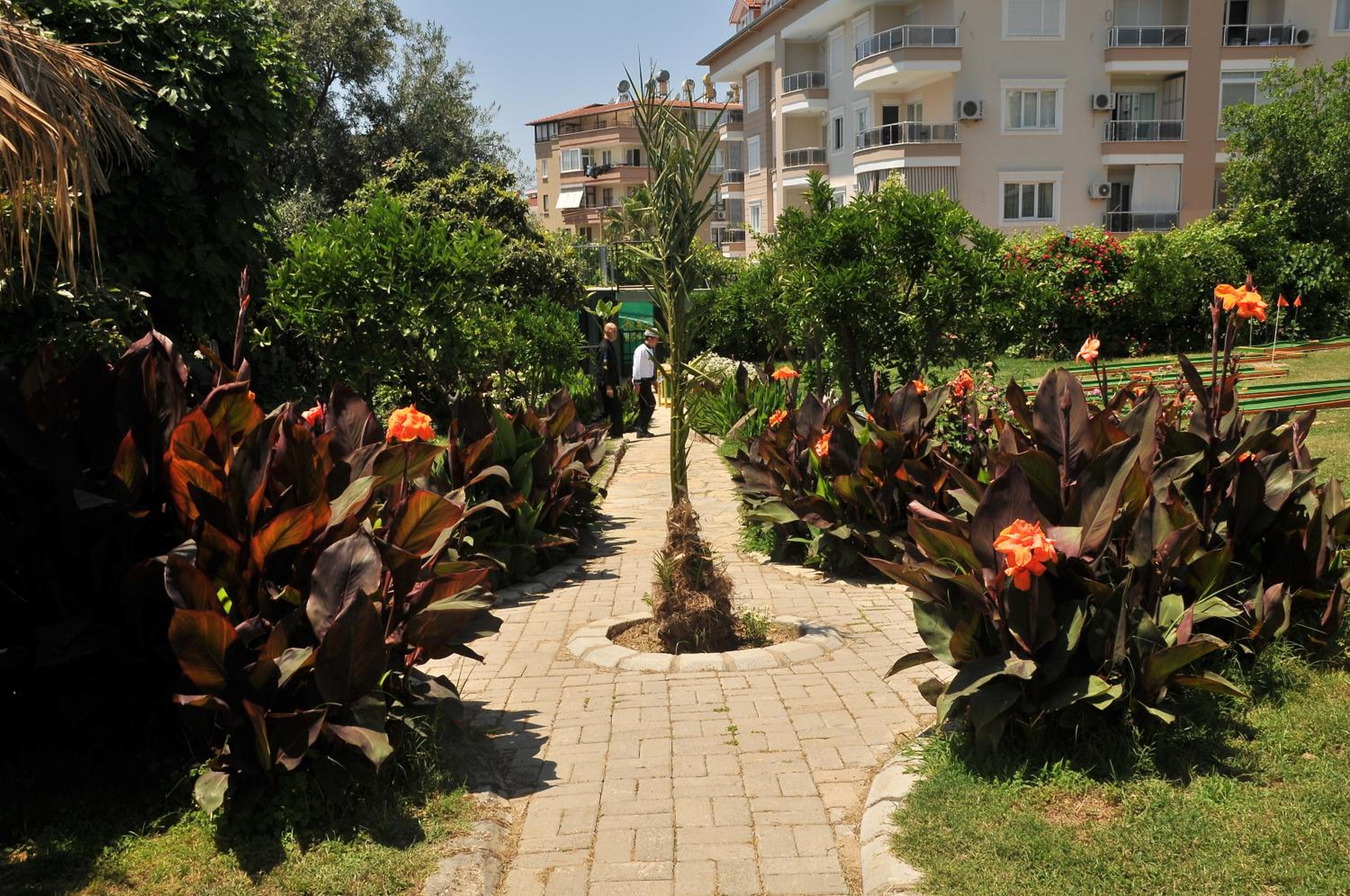 Sunpark Garden Hotel - Image 20