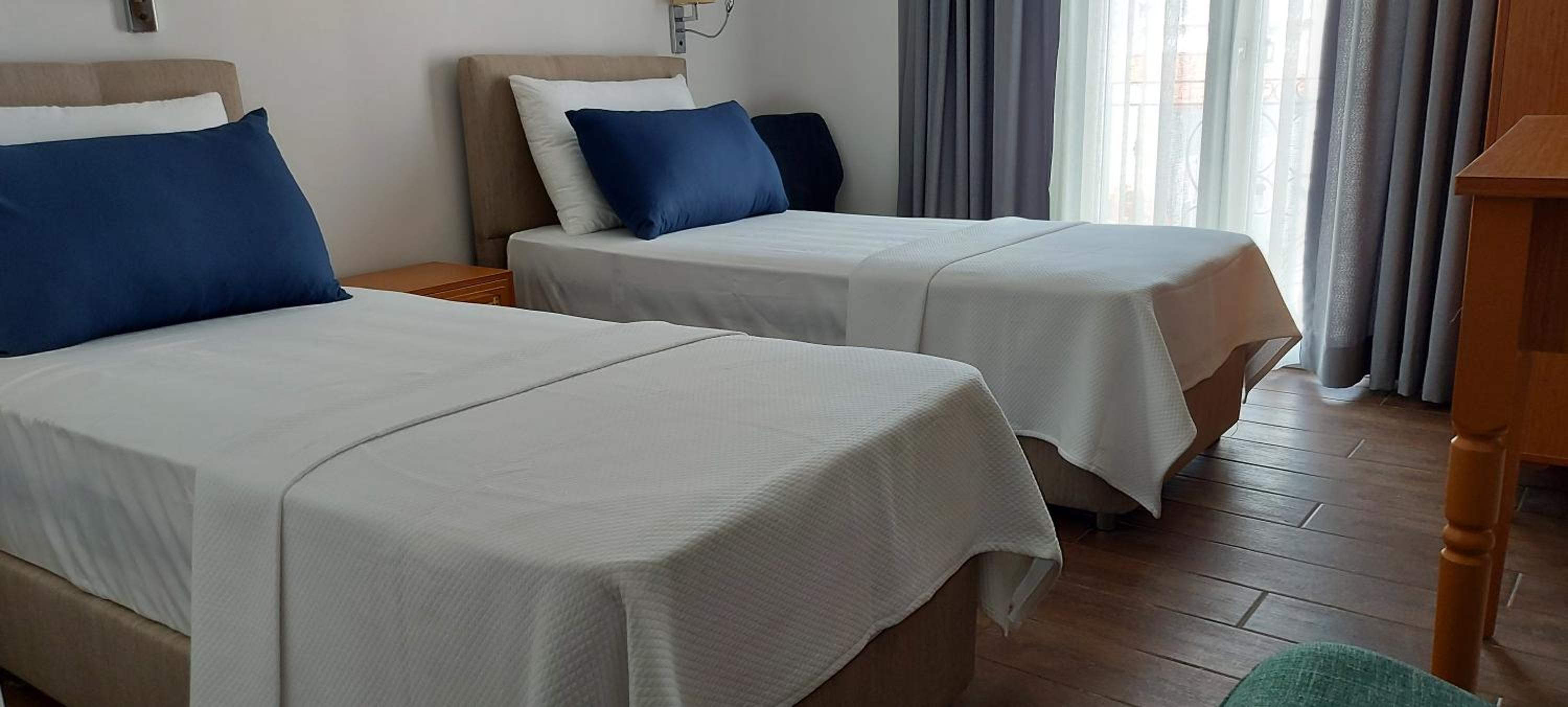 AtaÇesme Otel - Image 31