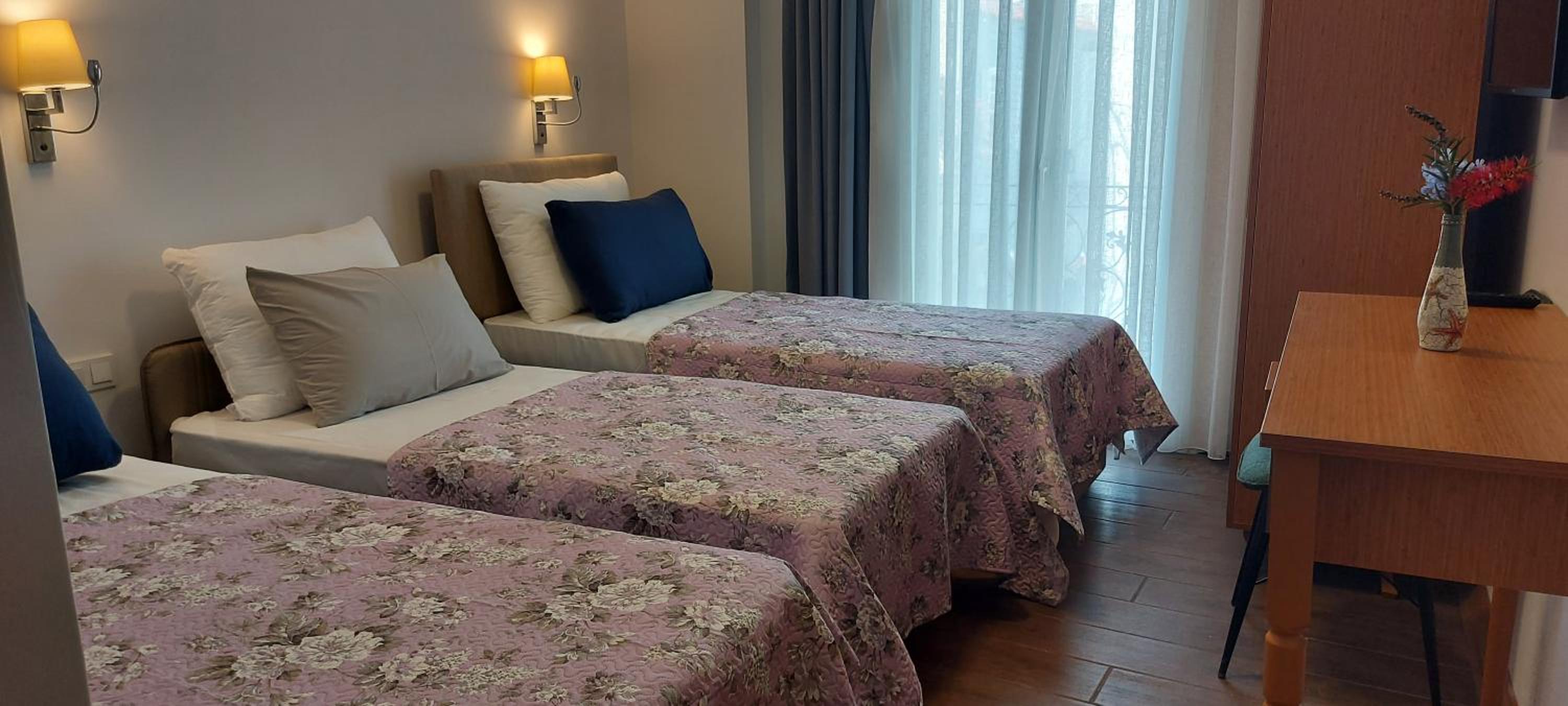 AtaÇesme Otel - Image 35