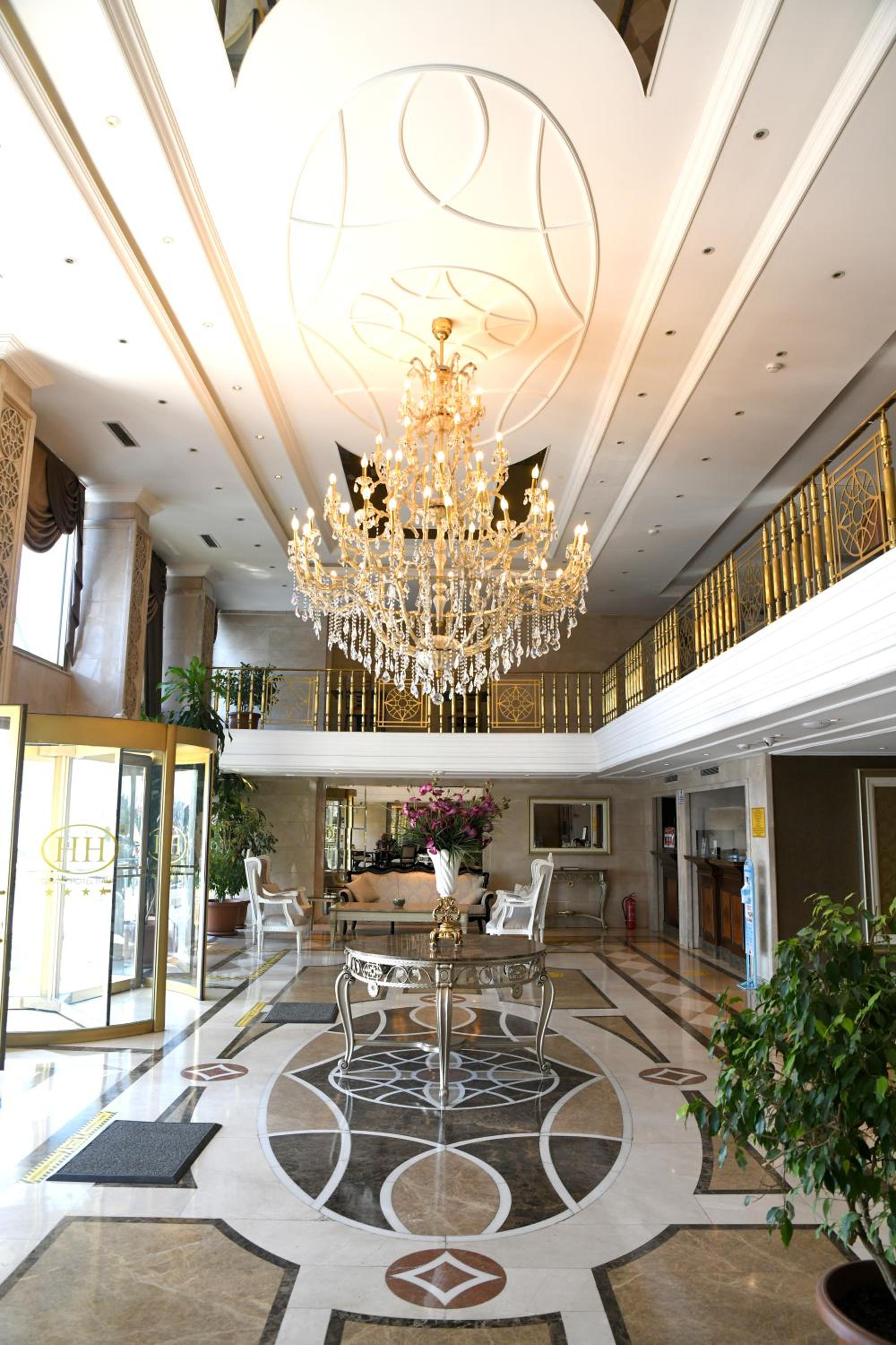 Grand Halic Goldenhorn - Image 42
